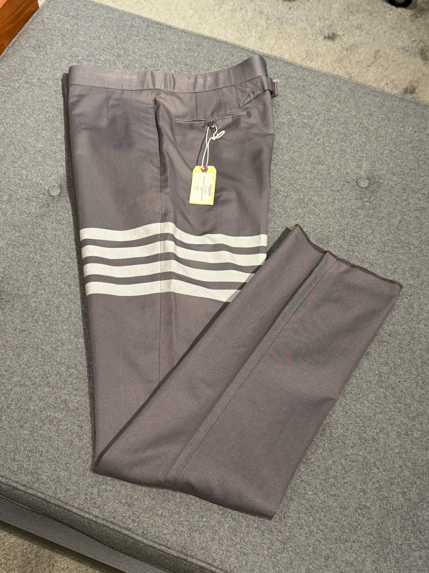 Thom Browne Thom Browne Classic Mid-Grey 4-Bar Chino Pants Size 3 Size US 36 / EU 52 - 3 Thumbnail