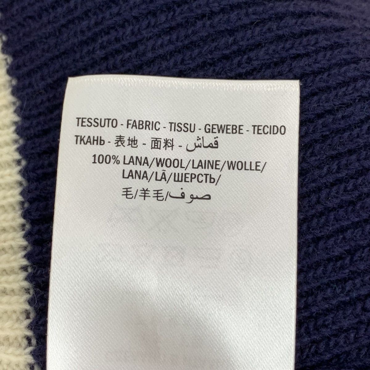 Gucci Gucci Navy Striped V-Neck Long Sleeve Knit Sweater K26WX Size M / US 6-8 / IT 42-44 - 9 Thumbnail