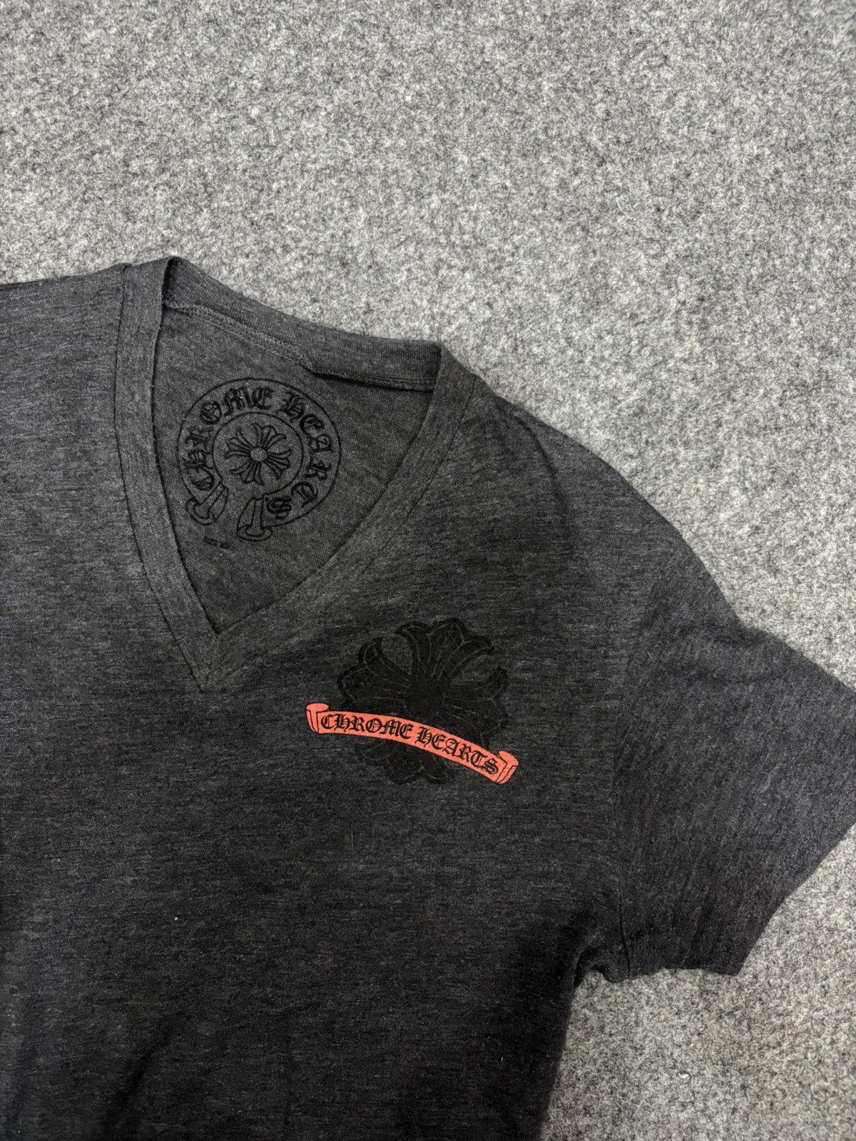 トップス chrome hearts Vneck Tshirt black chrome hearts Vneck Tshirt black