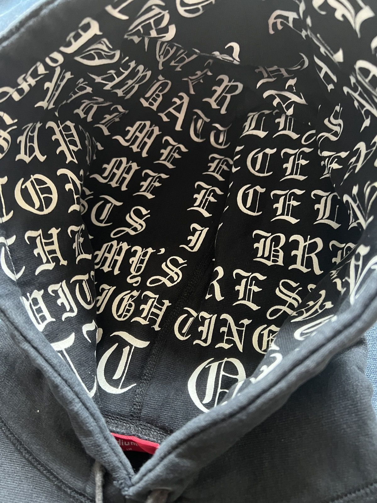 Supreme Supreme Archive FW05 Sun Tzu Old Script Hoodie Size US M / EU 48-50 / 2 - 8 Thumbnail