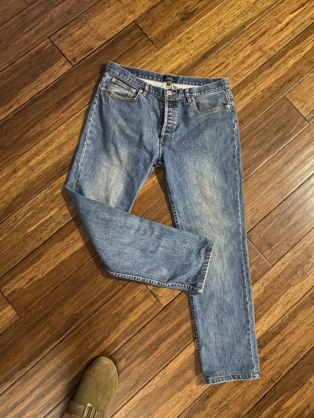 A.P.C. Petite New Standard denim jeans sz 33