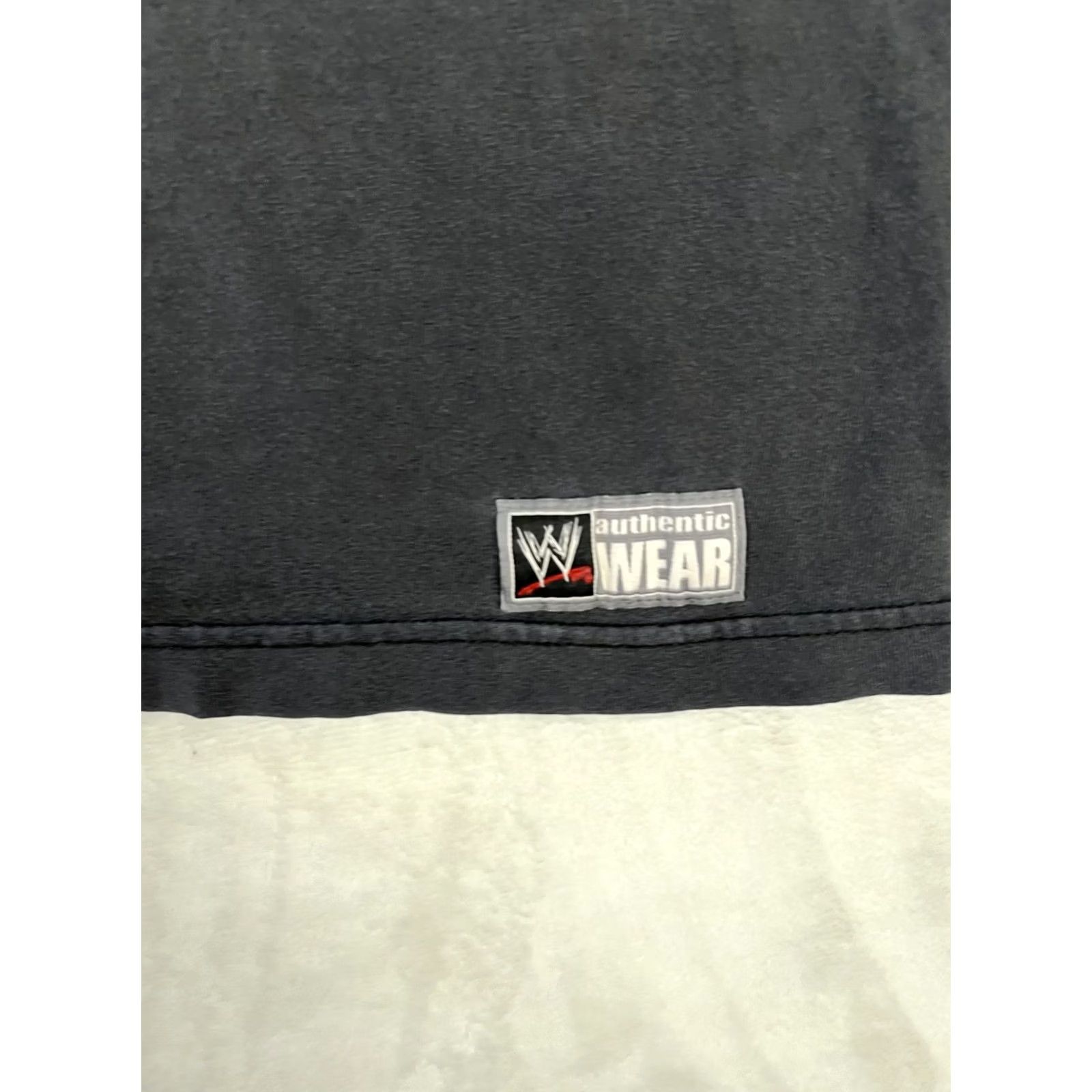Etro VINTAGE The Rock WWE T-Shirt Mens M Black Team Bring It Flag Retro Size US M / EU 48-50 / 2 - 3 Thumbnail