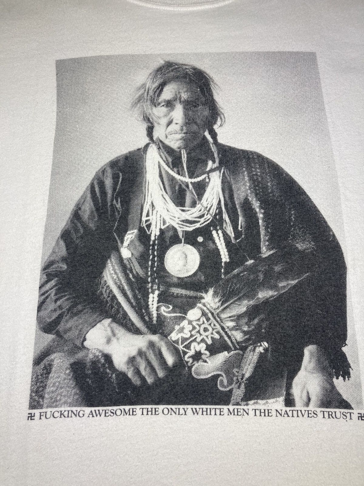 Fucking Awesome 2009 Fucking Awesome White Men Natives Trust Indian Vintage Size US S / EU 44-46 / 1 - 5 Thumbnail