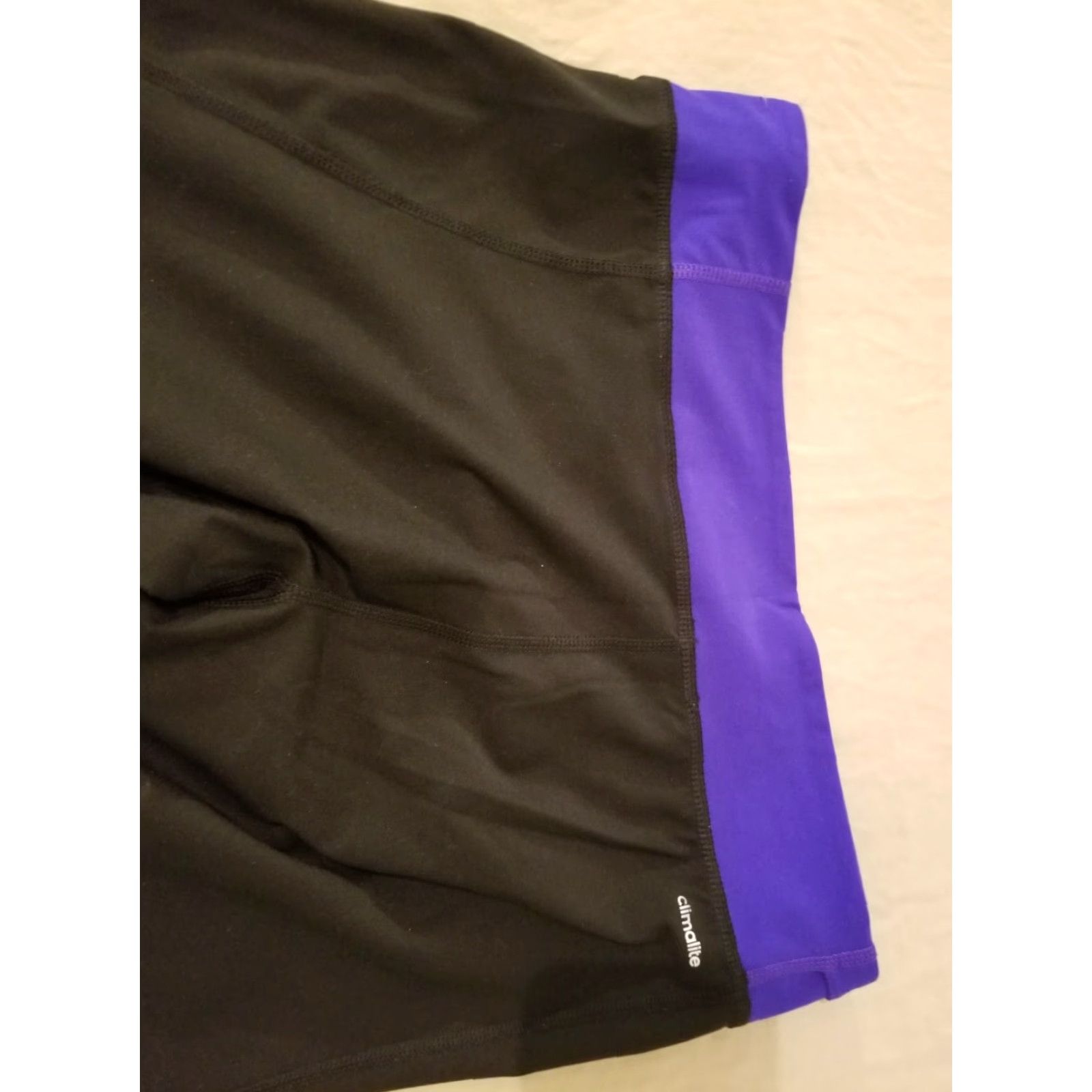 Adidas Womens adidas Capri Pants M Medium Black Athletic Gym Workout Pants Capris Sportswear Women Adidas Capri Athletic Black M Size 32" / US 10 / IT 46 - 3 Thumbnail