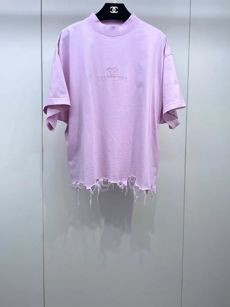 Balenciaga Balenciaga Pink Destroyed Short Sleeve T-Shirt Size L / US 10 / IT 46 - 2 Thumbnail
