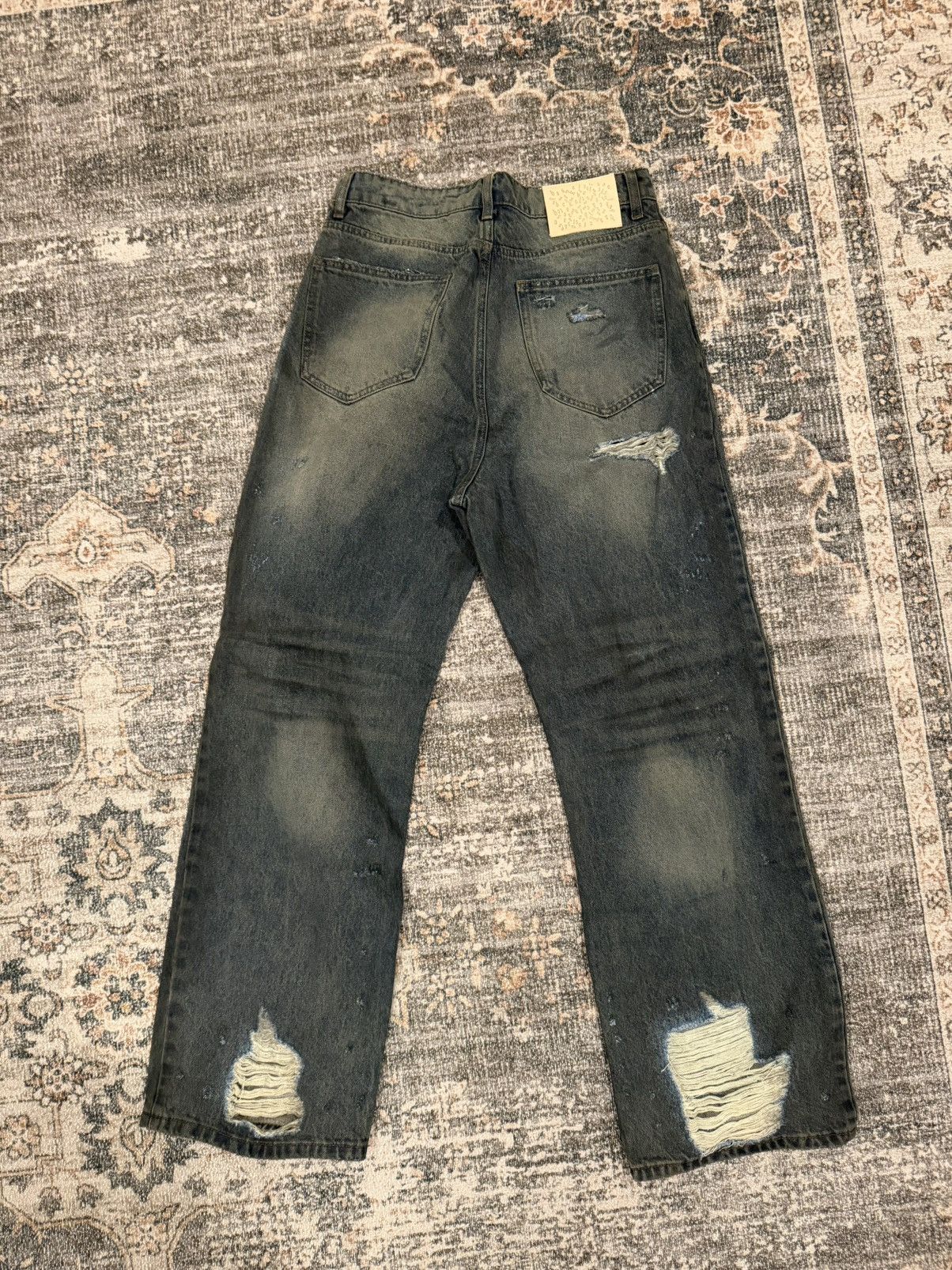basketcase gallery Basketcase Gallery LAX Baggy Junkyard Ripped Denim Jeans Size US 32 / EU 48 - 5 Thumbnail