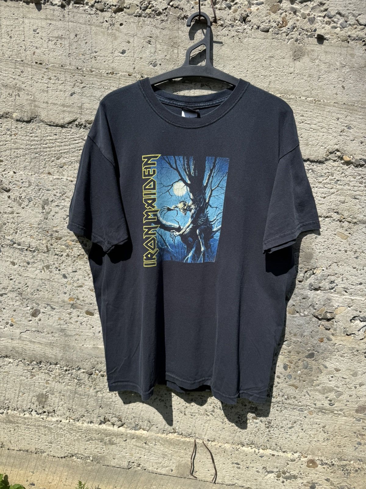 Vintage Vintage 00s Iron Maiden Fear of the Dark Tee Size US L / EU 52-54 / 3 - 1 Thumbnail