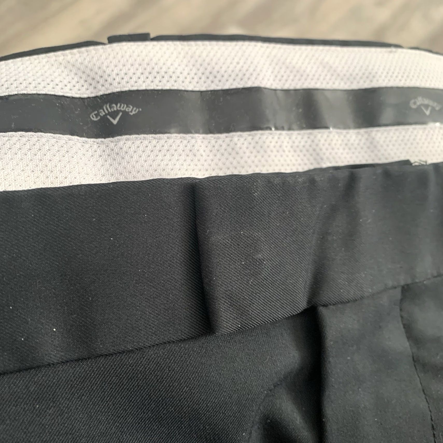 Callaway Callaway Golf Shorts Mens 40 Black Flat Front 10” Inseam Cargo Pockets Button Hook & Eye Size US 40 / EU 56 - 4 Thumbnail