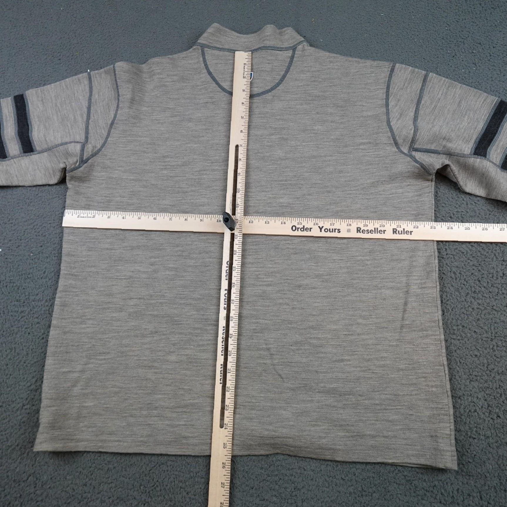 Vintage KÜHL Ryzer 1/4 Zip Pullover Mens XL Gray Mock Neck Striped Hiking Long Sleeve Shirt Mens XL Gray Striped Hiking Long Sleeve Size US XL / EU 56 / 4 - 7 Thumbnail