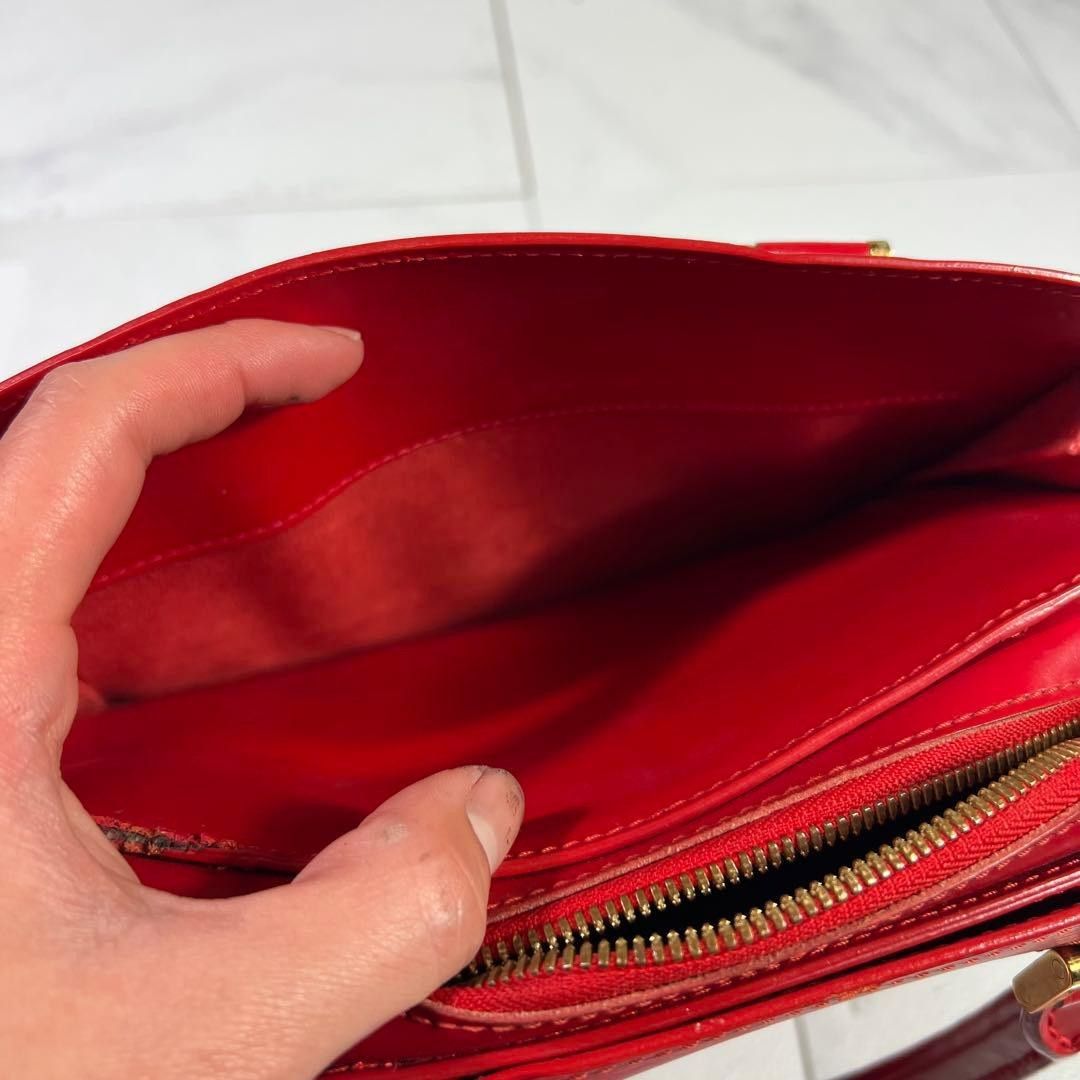 Louis Vuitton Louis Vuitton - Pont Neuf Epi Red Handbag Preloved Size ONE SIZE - 7 Thumbnail