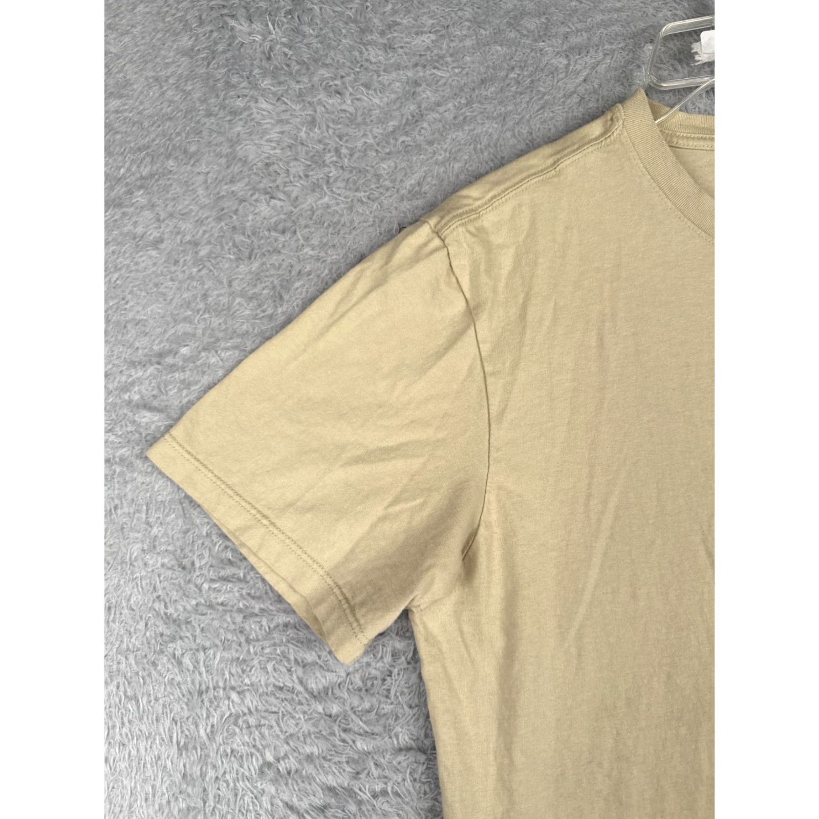 The North Face VINTAGE The North Face Shirt Men Medium Beige Cotton Short Sleeve Crew Neck Logo 80s 90s Mens M Beige Shirt Size US M / EU 48-50 / 2 - 3 Thumbnail