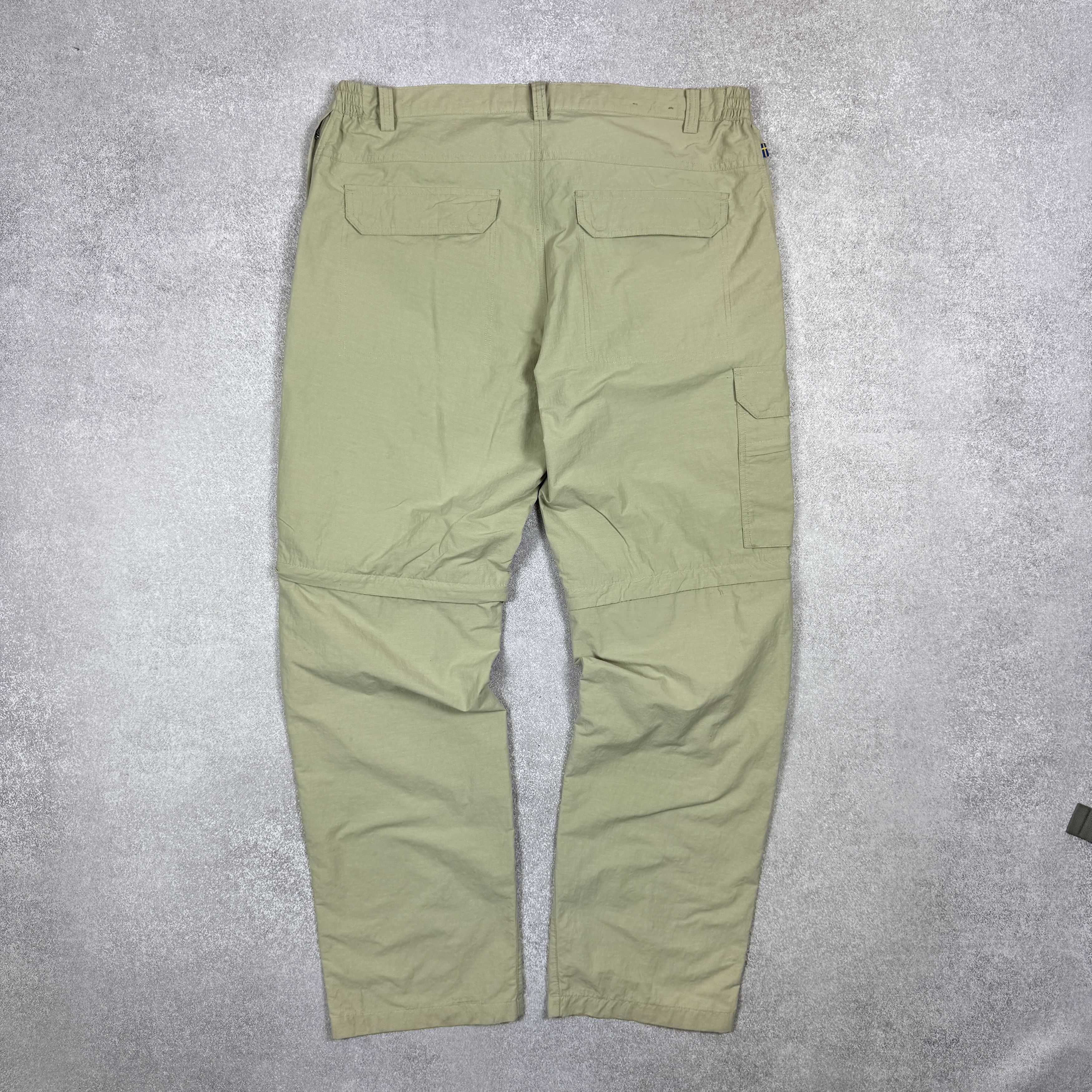 Fjallraven Fjallraven Cape Point MT Zip Off Trousers pants EU 54 US 37 Size US 37 - 4 Thumbnail