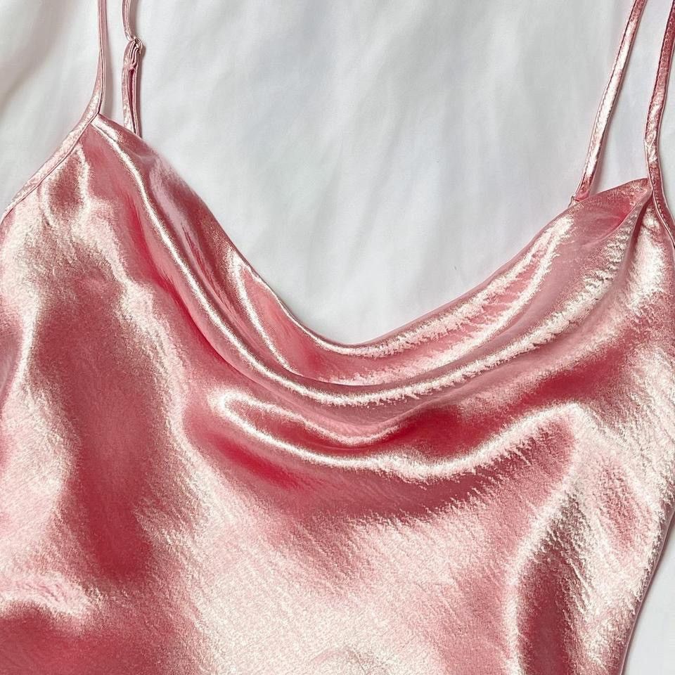Victoria's Secret VS Pearl Pink Satin Camisole (Large) Size L / US 10 / IT 46 - 2 Thumbnail