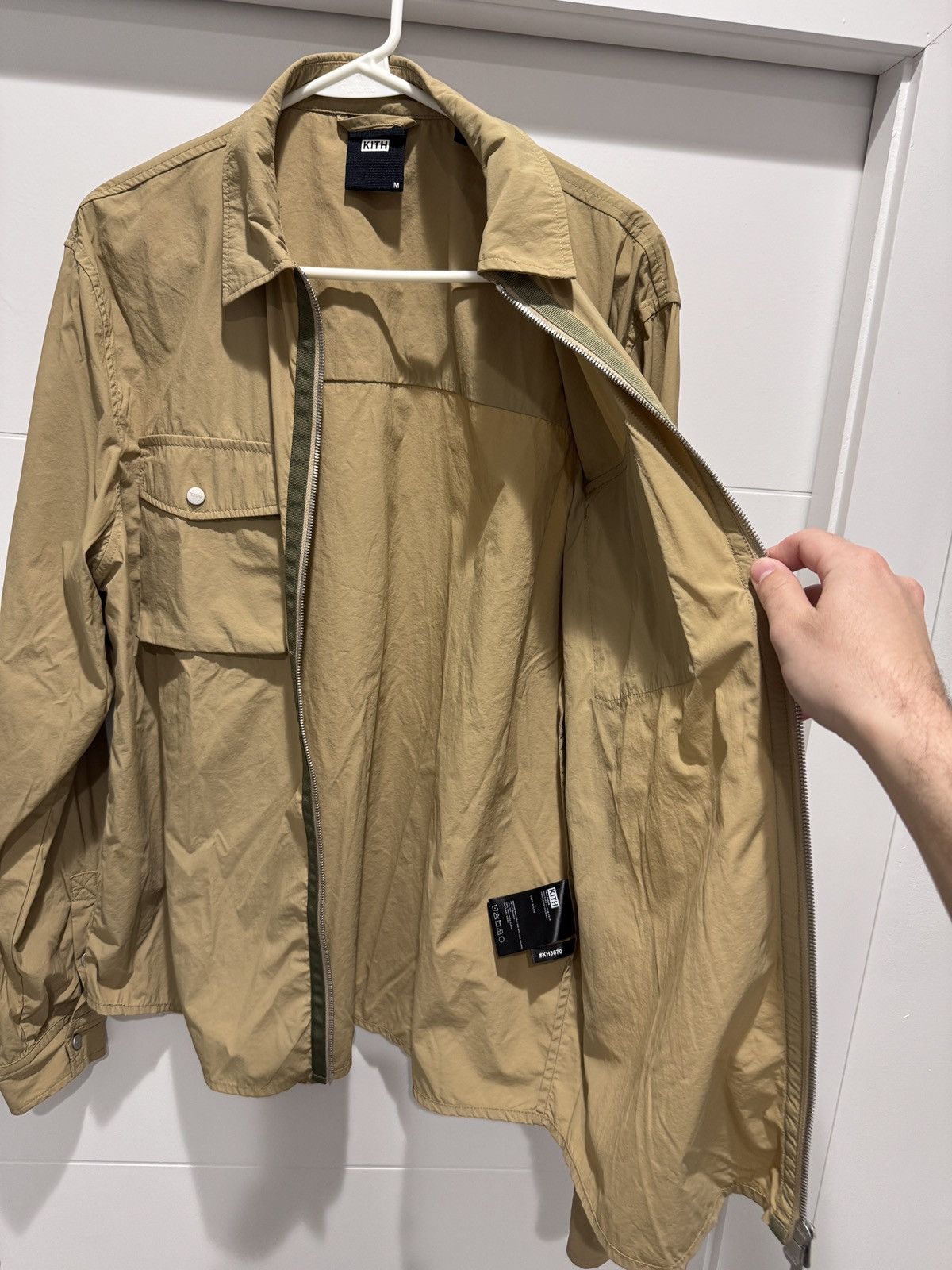Kith Kith Mens Military Crispy Nylon Work Shirt Travertine Size M Size US M / EU 48-50 / 2 - 9 Thumbnail