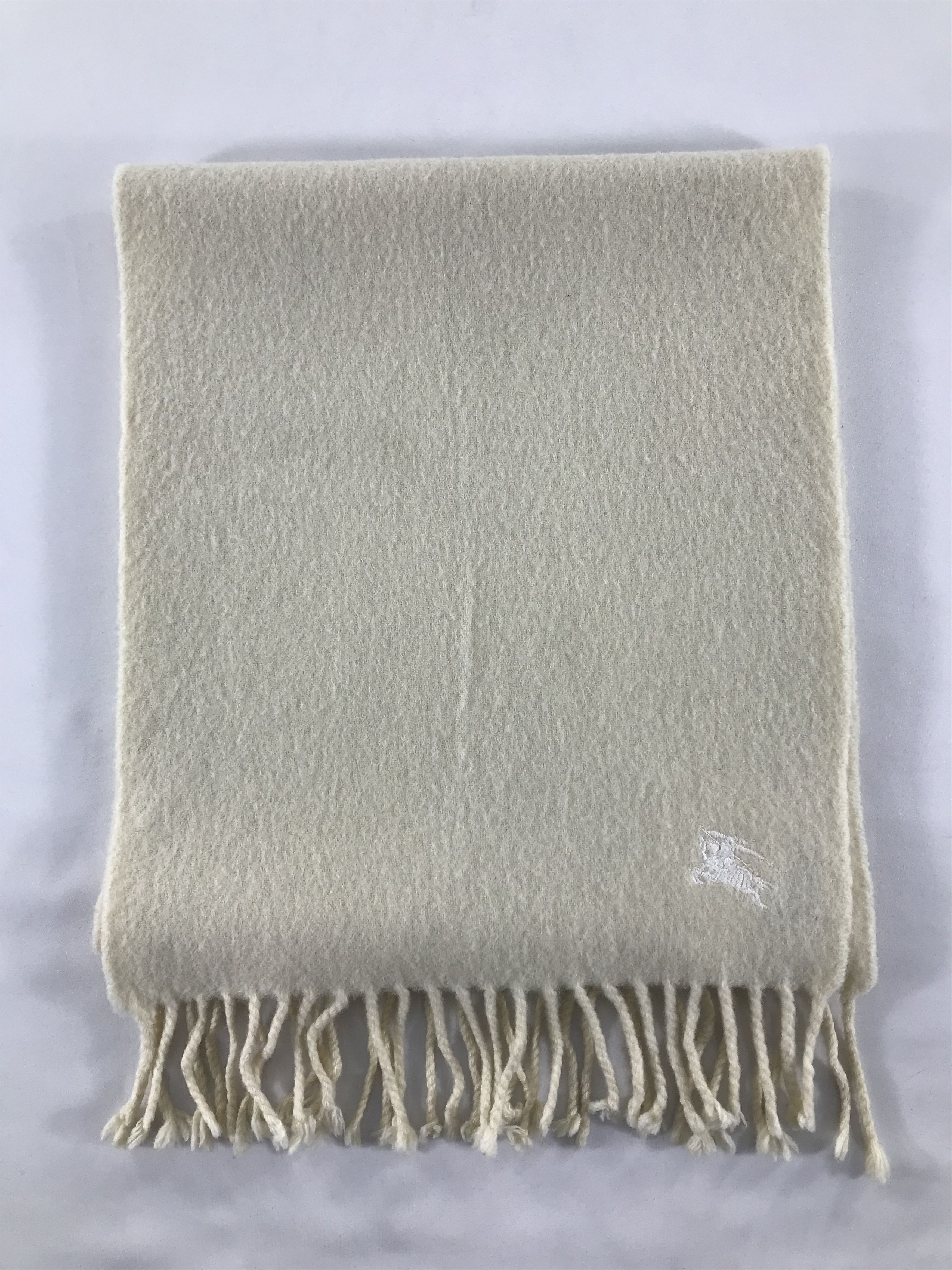 Burberry Vintage Burberry Scarf/Muffler/Neckwear MF1542 Size ONE SIZE - 2 Thumbnail