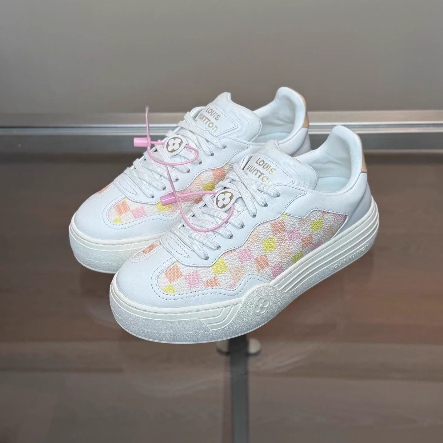 Louis Vuitton LV Groovy Pink Monogram Platform Sneaker 35.5 Size US 4.5 / IT 34.5 - 1 Thumbnail