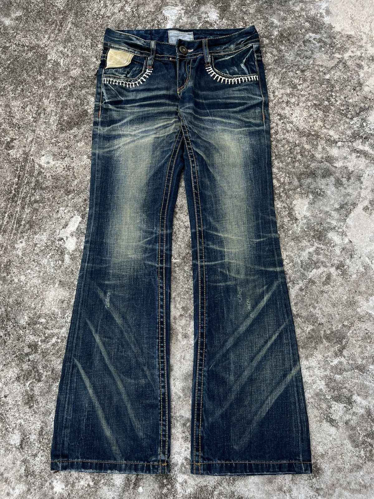 Hysteric Glamour Lolita yoshimoto nara flared jeans Size US 29 - 2 Thumbnail