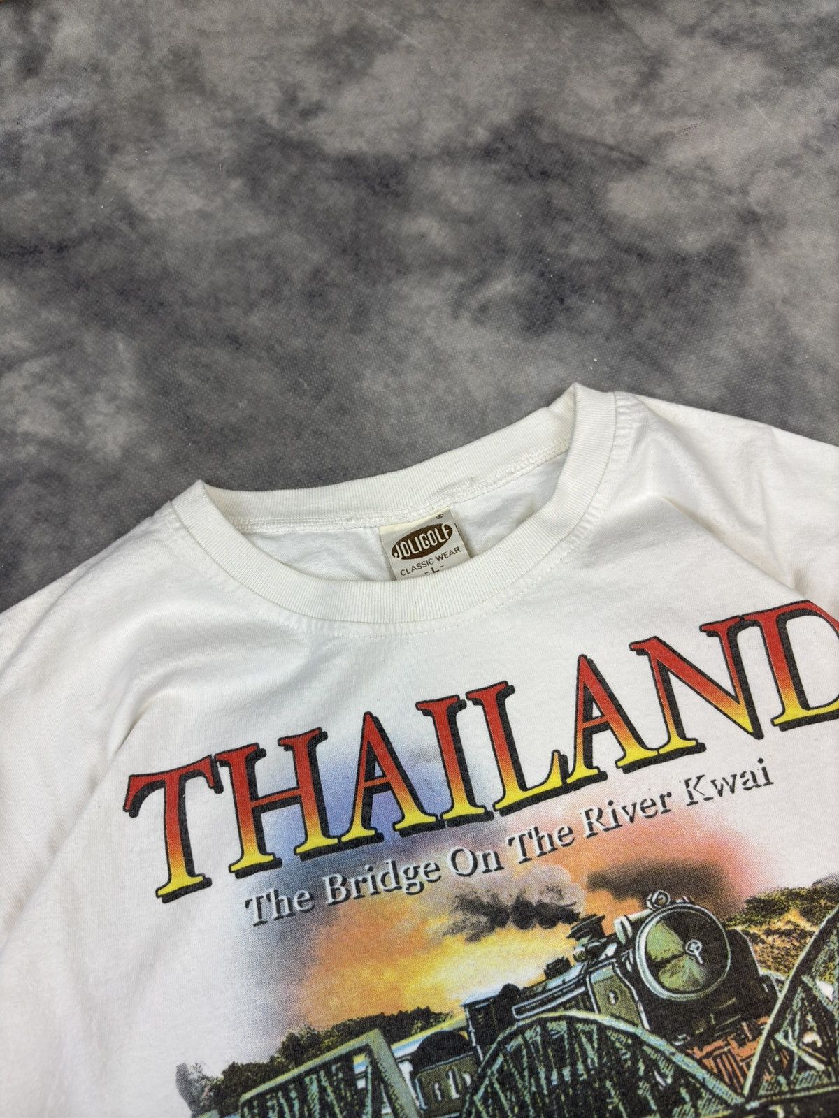 Japanese Brand Vintage Thailand river kwai bridge prind faded t shirt Size US L / EU 52-54 / 3 - 3 Thumbnail