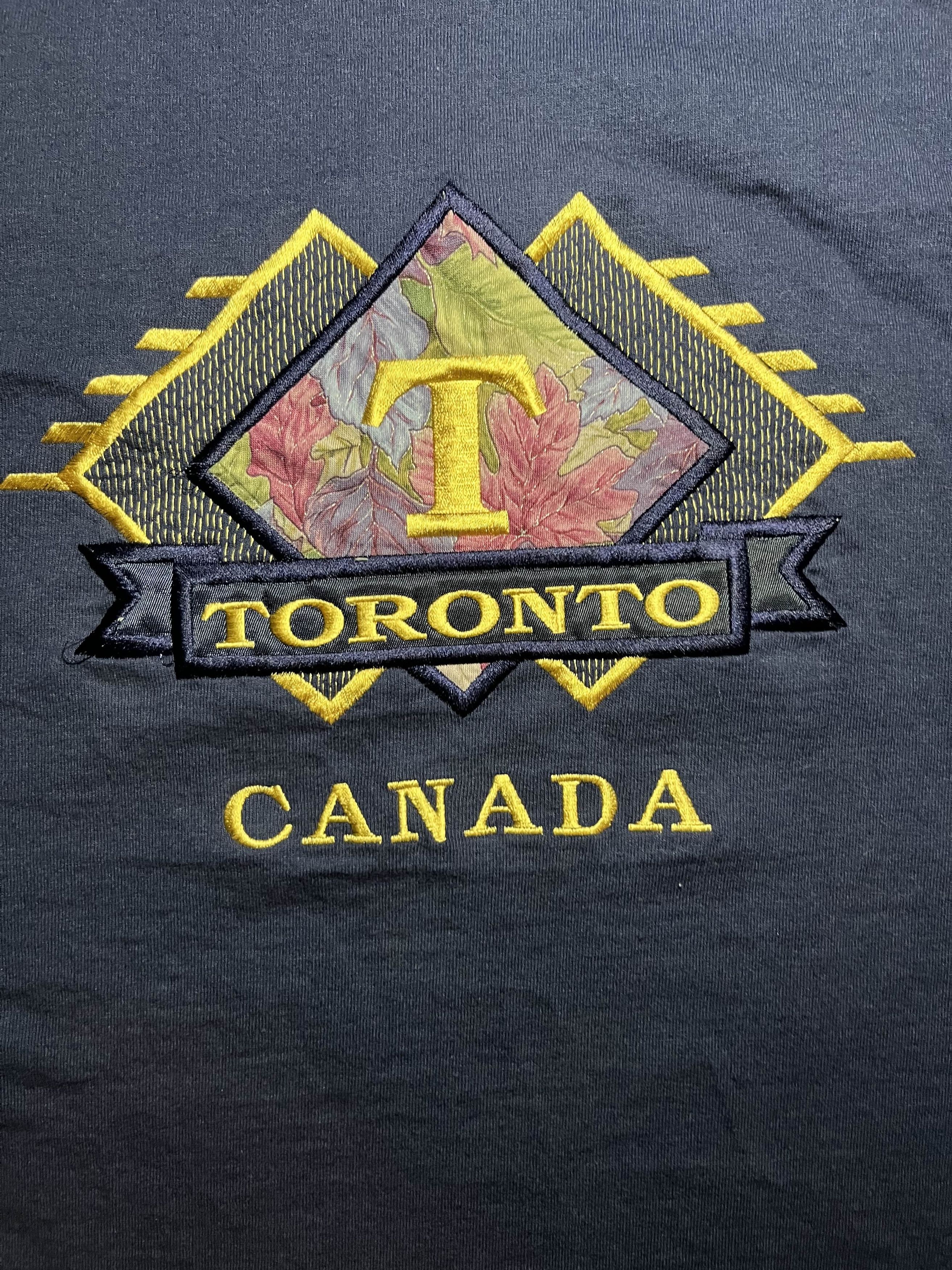 Vintage Vintage 90s Toronto Canada Embroidered Shirt Size US L / EU 52-54 / 3 - 4 Thumbnail