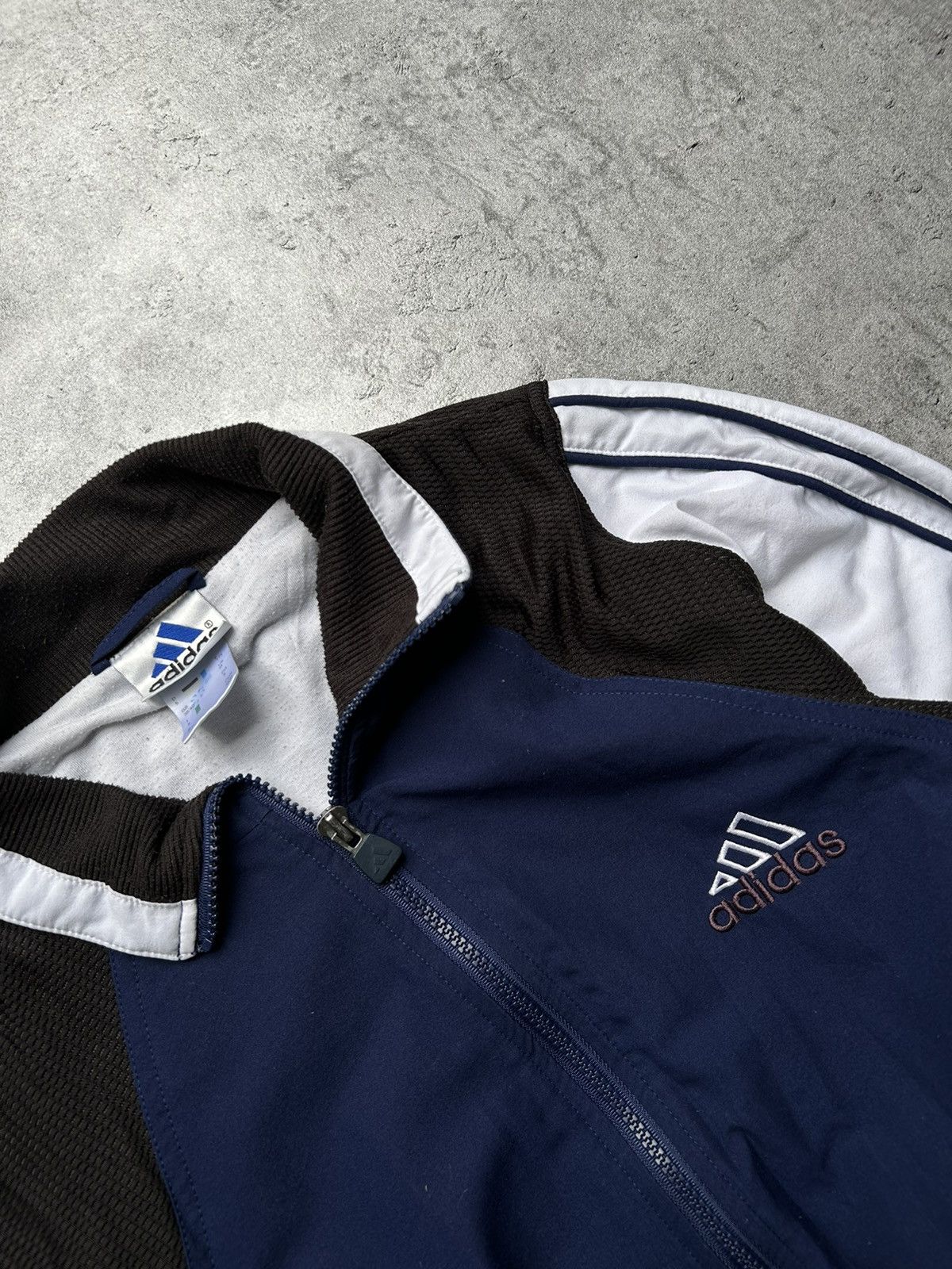 Vintage Vintage Adidas Jacket Size US M / EU 48-50 / 2 - 4 Thumbnail