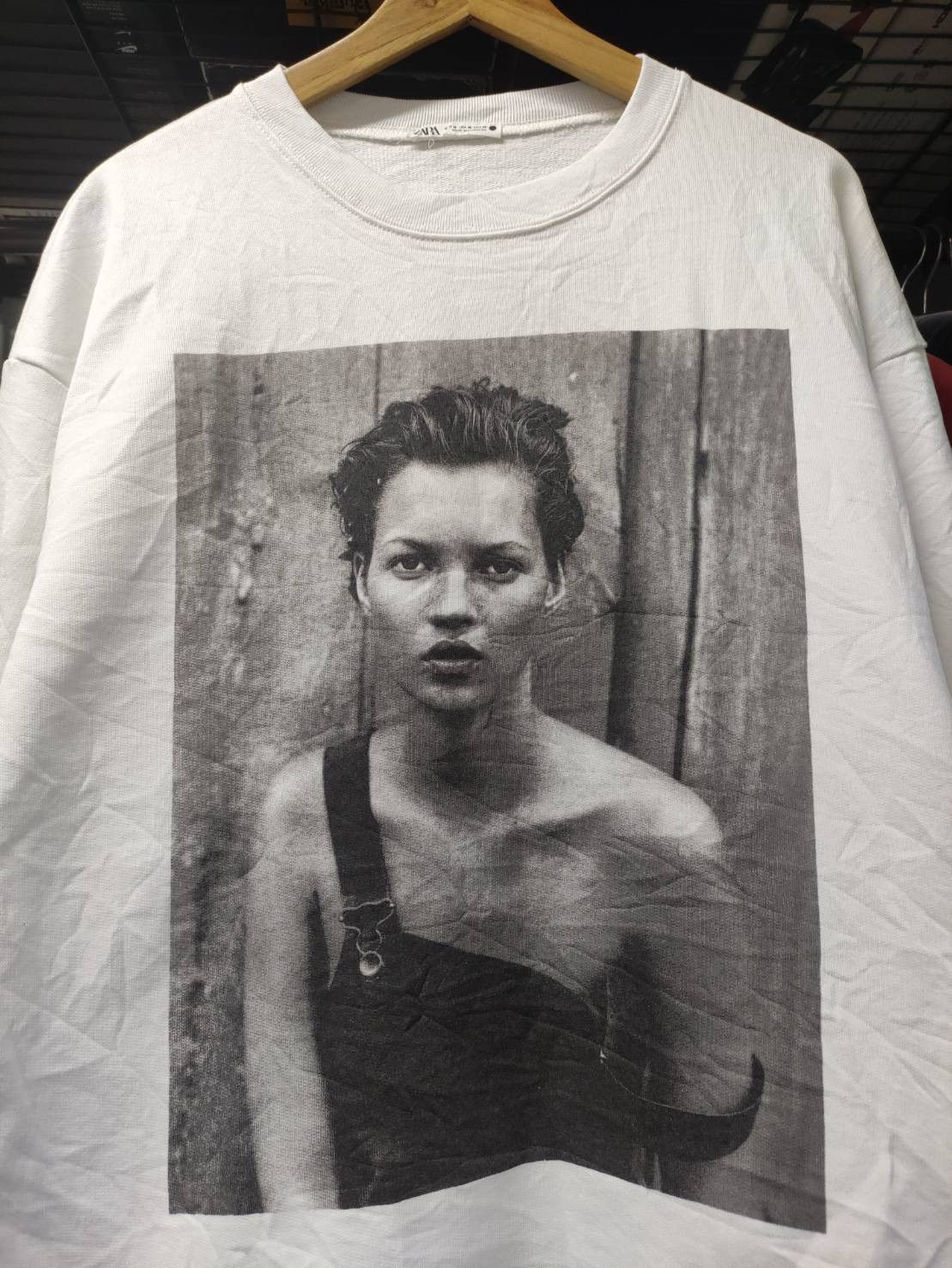 Zara Zara x Kate Moss Photo By Peter Lindbergh Sweatshirt Size US M / EU 48-50 / 2 - 1 Thumbnail