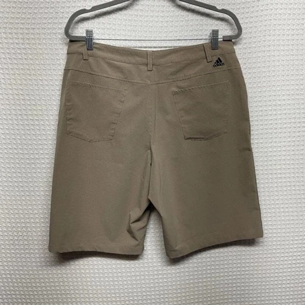 Adidas NWOT Adidas Check Golf Athletic Wicking Bermuda Shorts Men34 Size US 34 / EU 50 - 9 Thumbnail