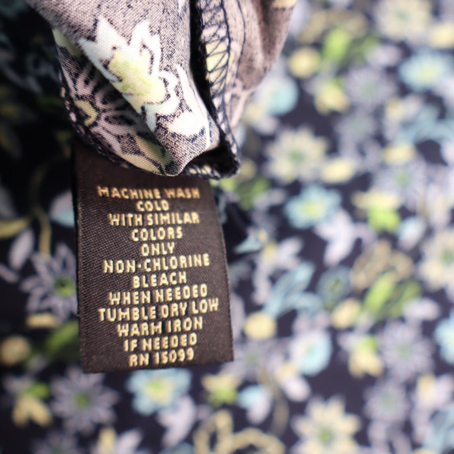 Vintage VINTAGE Structure Button-Up Shirt Men L Blue Floral Pattern Short Sleeve NWT Size US L / EU 52-54 / 3 - 7 Thumbnail
