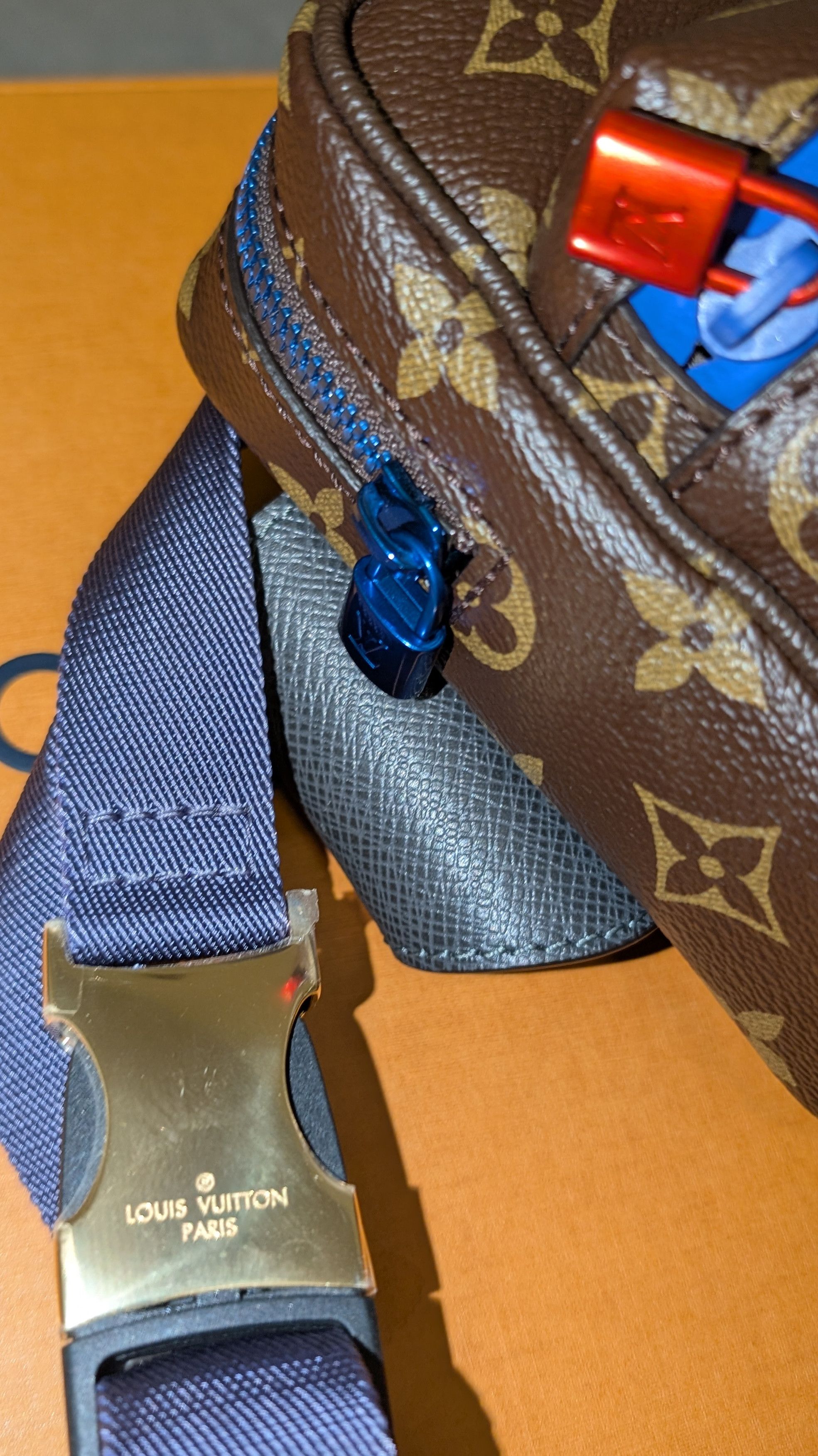 Louis Vuitton LOUIS VUITTON MONOGRAM OUTDOOR BUMBAG WAIST BAG M43828 Size ONE SIZE - 14 Thumbnail