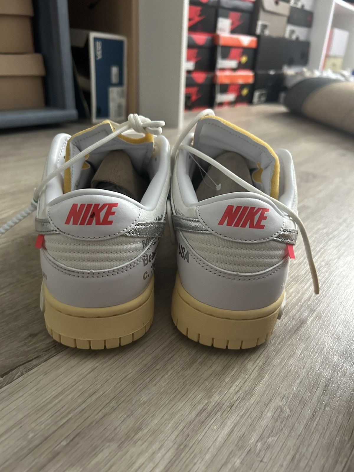 Nike × Off-White Nike Dunk x Off-White Lot 01/50 Size US 9 / EU 42 - 5 Thumbnail