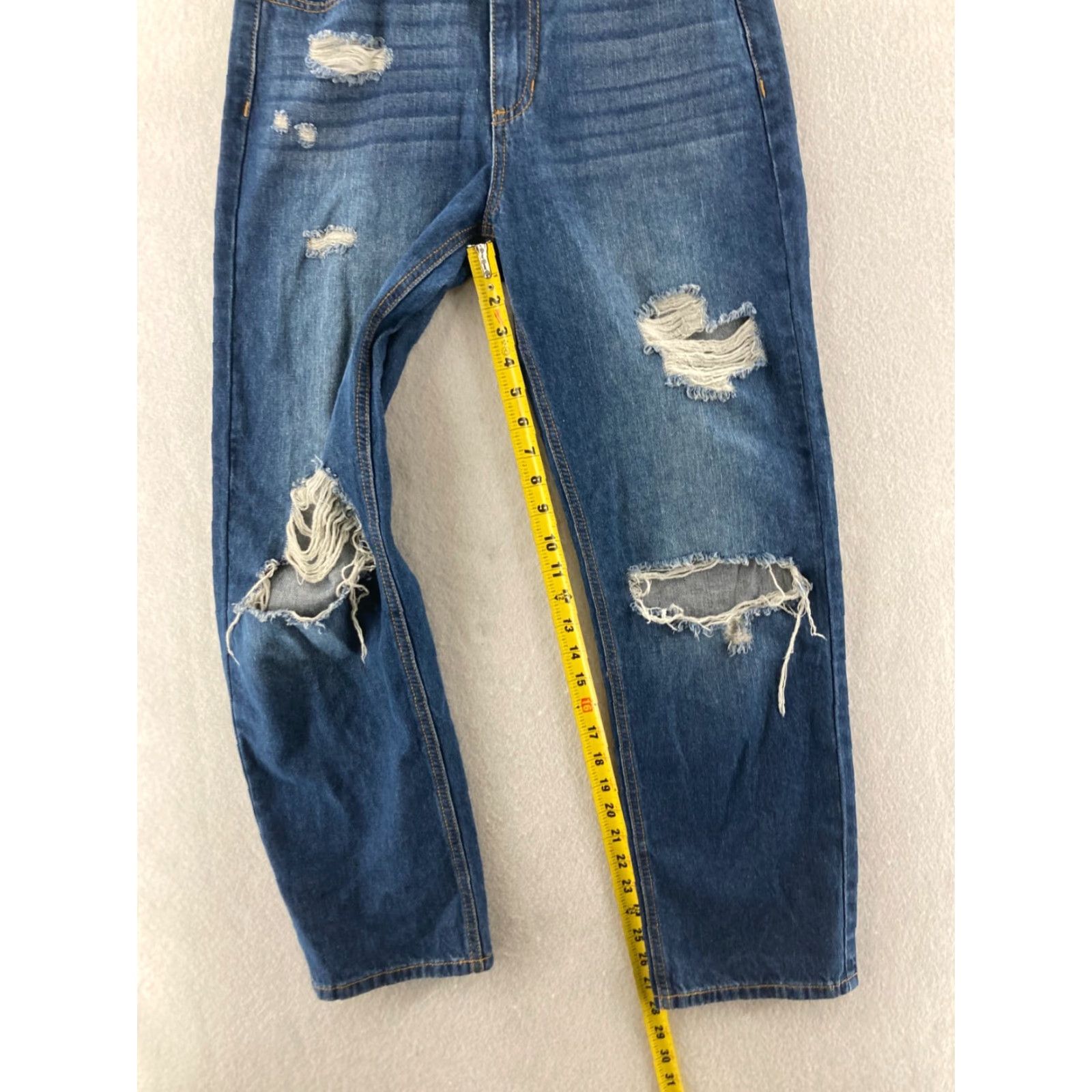 Vintage VINTAGE Altar'd State Jeans? High Rise Distressed Skinny Blue 26 Women's Denim 5-Pocket Style Size 26" / US 2 / IT 38 - 5 Thumbnail