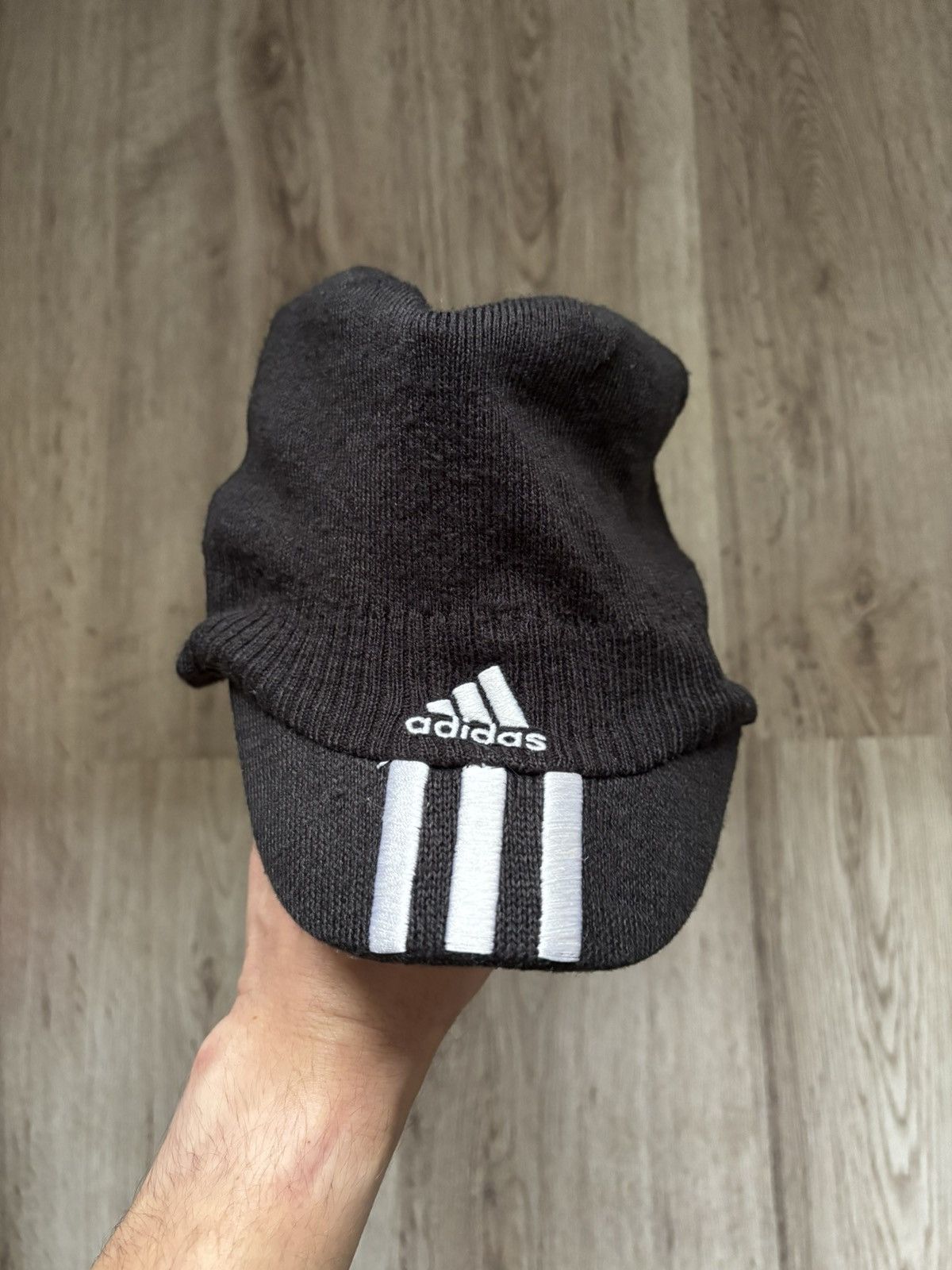 Adidas RARE Adidas Beanie Hat Black Stripes Logo 2010 Archive Size ONE SIZE - 21 Thumbnail