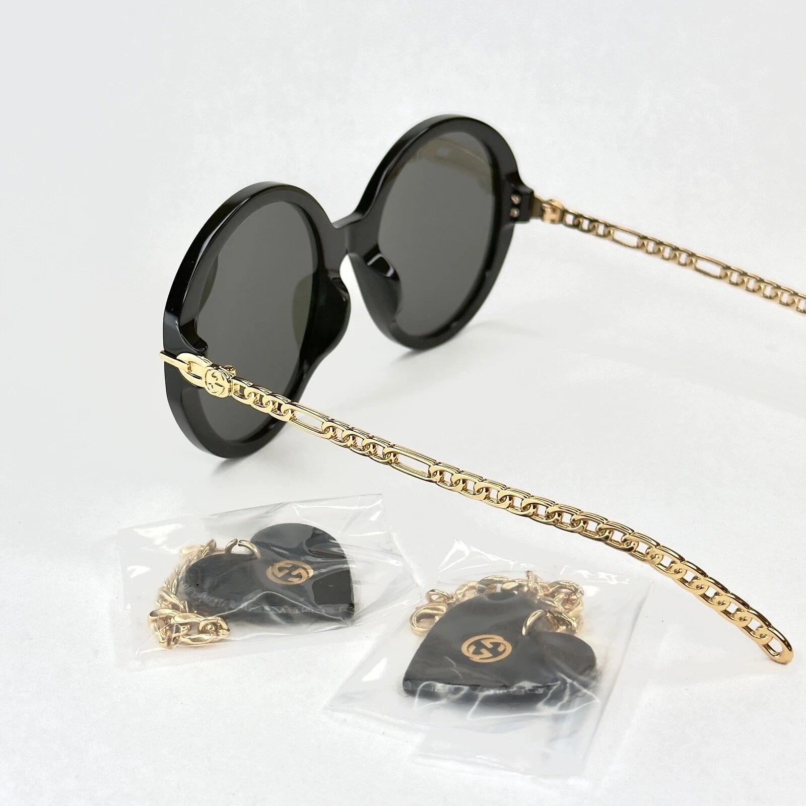 Gucci GUCCI GG0726 CHAIN 0726 Gold Black Heart Logo Detachable 005 Size ONE SIZE - 5 Thumbnail