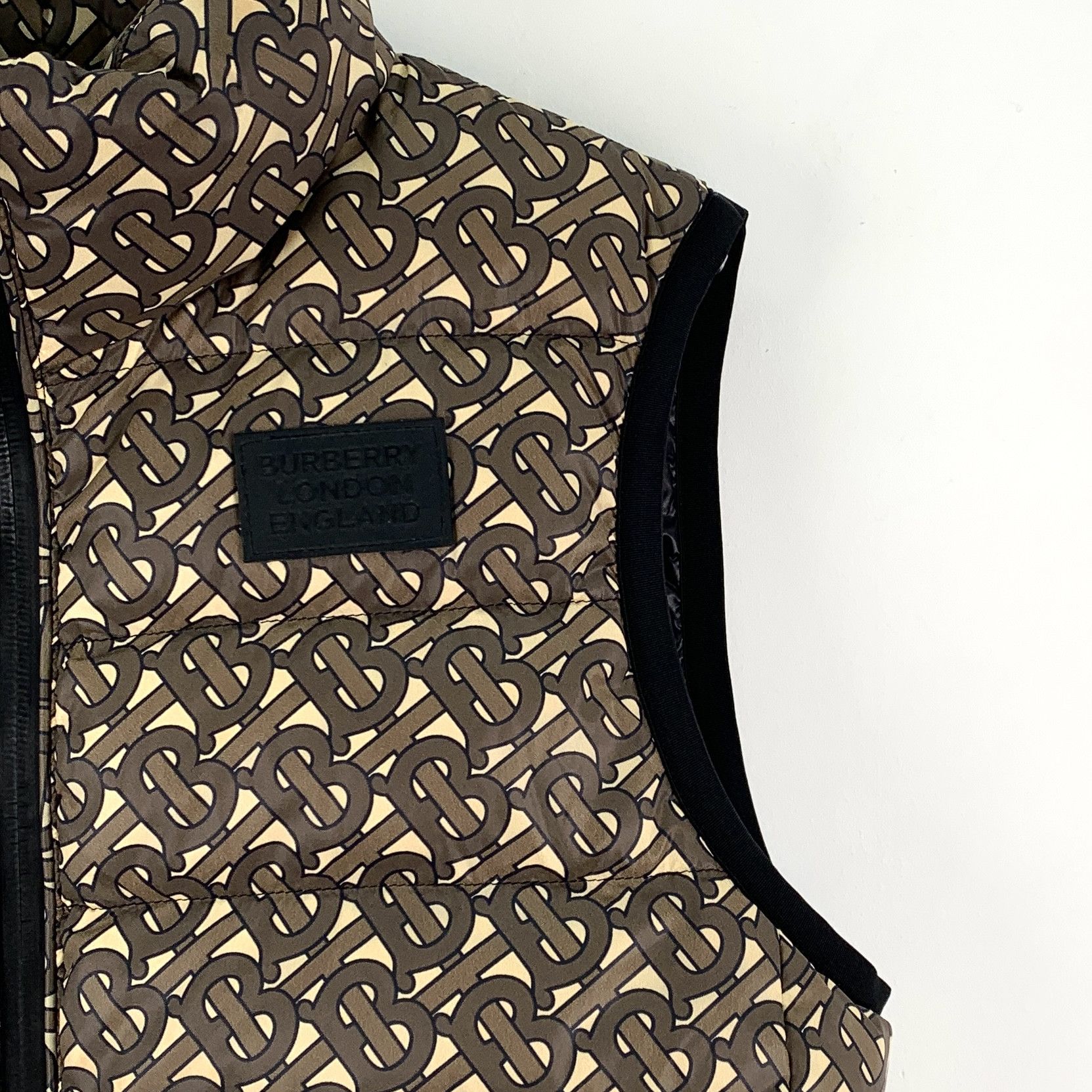Burberry Burberry TB Monogram Down Vest Brown (S) Size US S / EU 44-46 / 1 - 3 Thumbnail