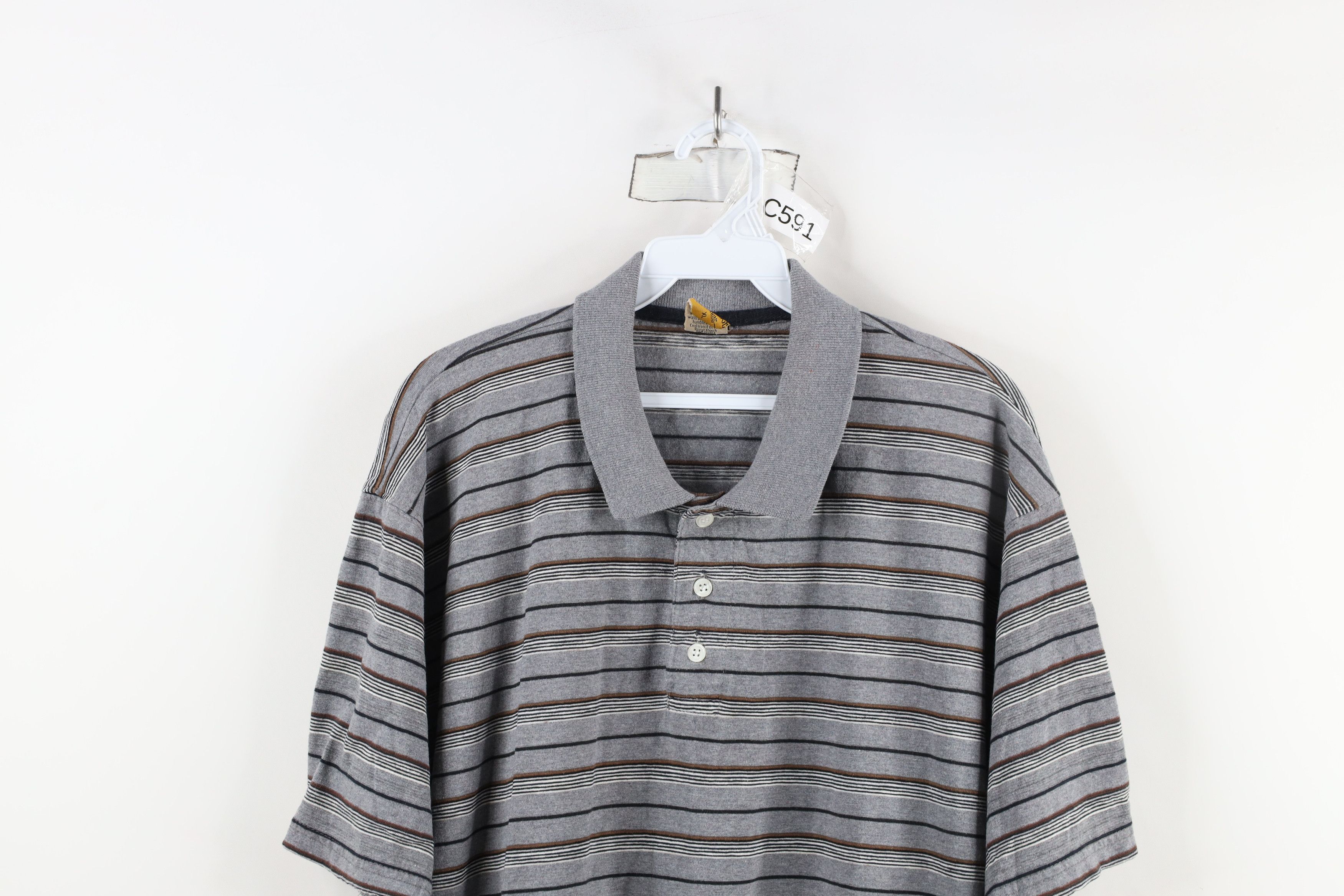 Vintage Vintage 90s Streetwear Knit Short Sleeve Golf Polo Shirt Size US XL / EU 56 / 4 - 2 Thumbnail