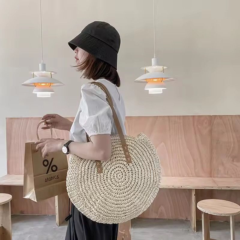 Summer Round Woven Beach Shoulder Bag in Beige, Women's
