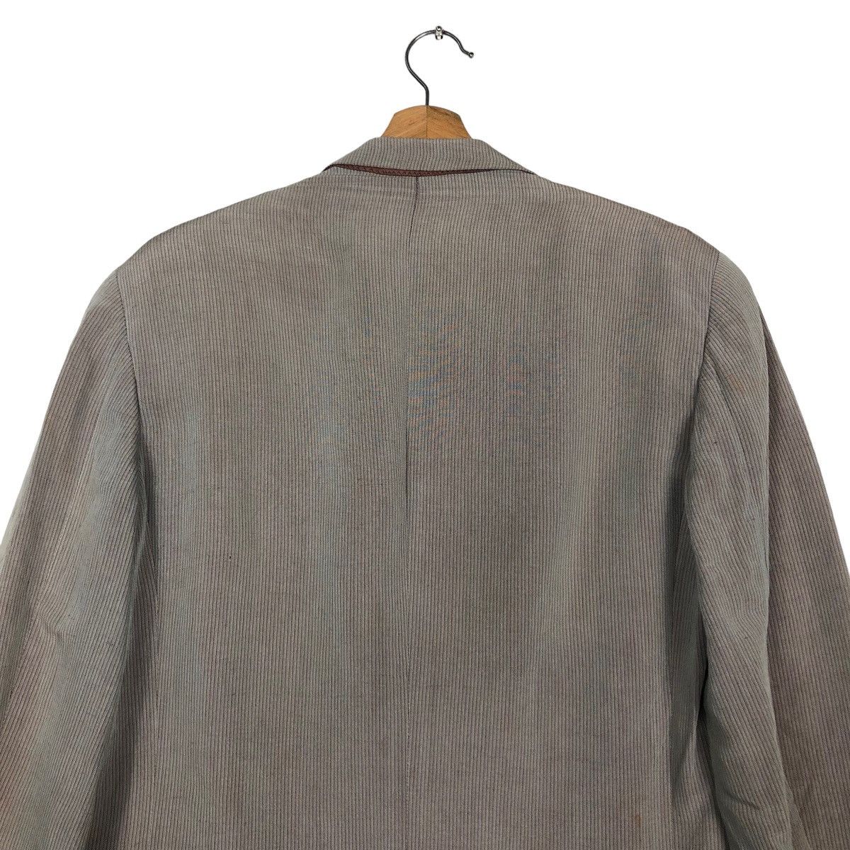 Emporio Armani Vtg Emperio Armani Made in Italy Chore Jacket Double Breast Size US M / EU 48-50 / 2 - 9 Thumbnail