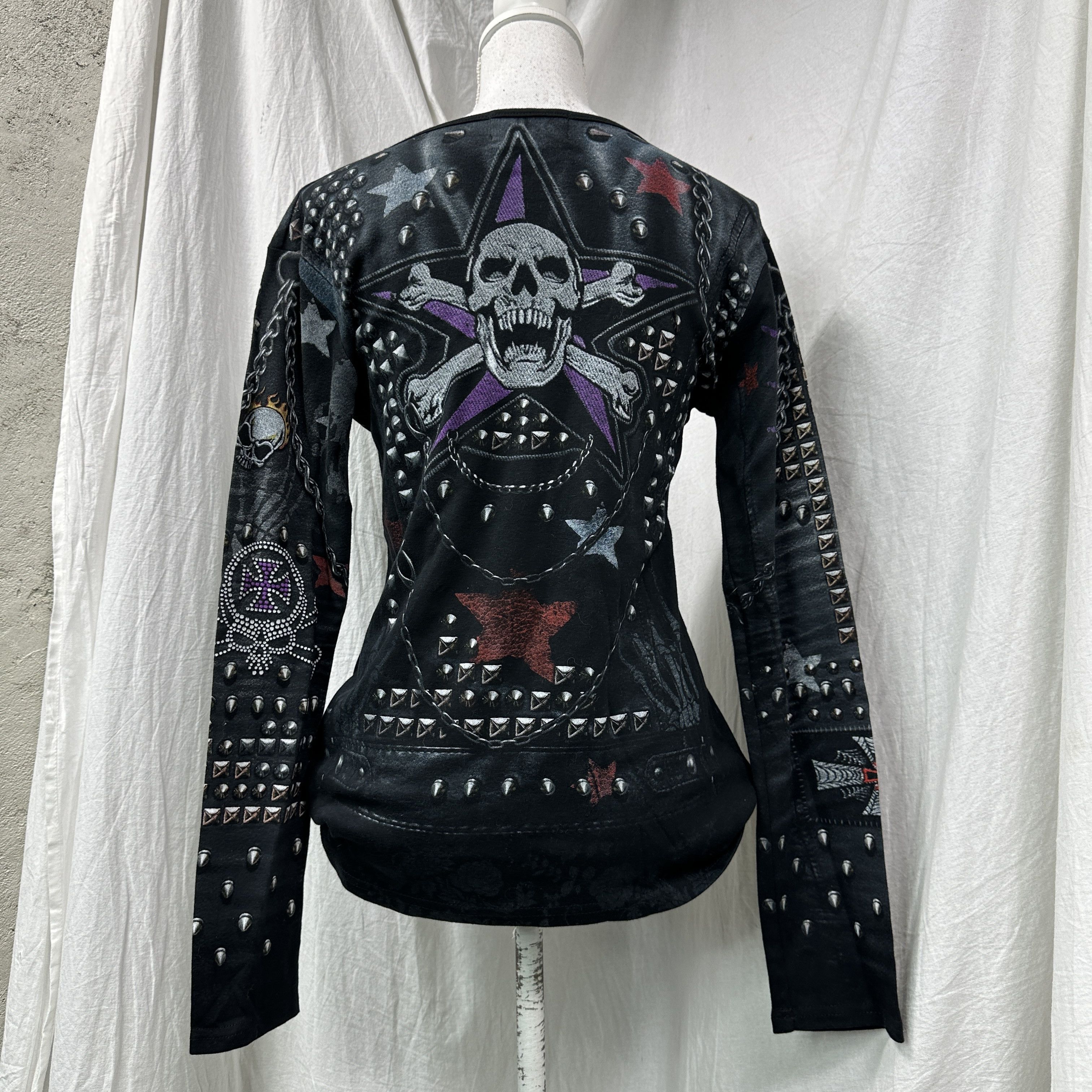 Vintage Vintage Avant Garde Grunge Skull Fullprint Studded Top Y2K Size L / US 10 / IT 46 - 8 Thumbnail