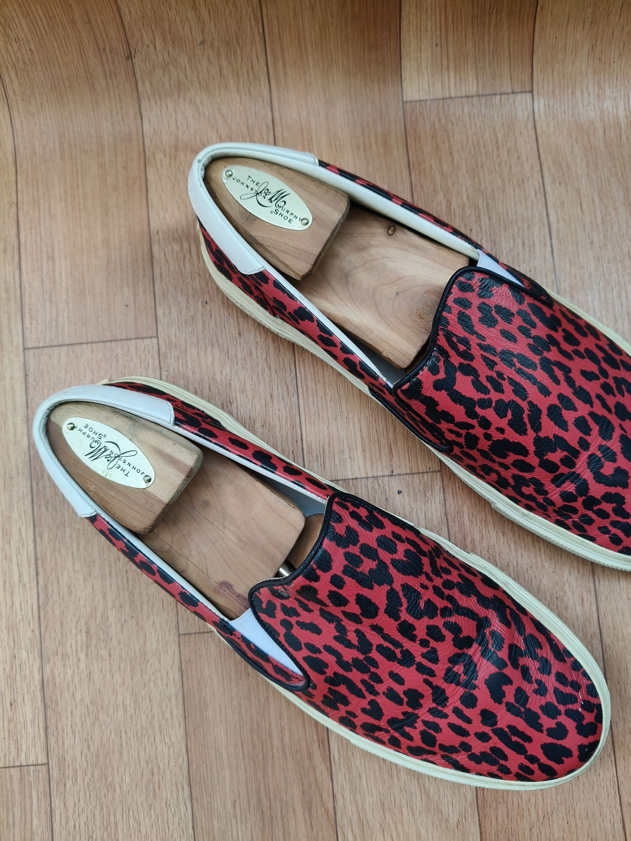 Saint Laurent Paris 🩸🎱 Saint Laurent red babycat Size US 8 / EU 41 - 10 Thumbnail