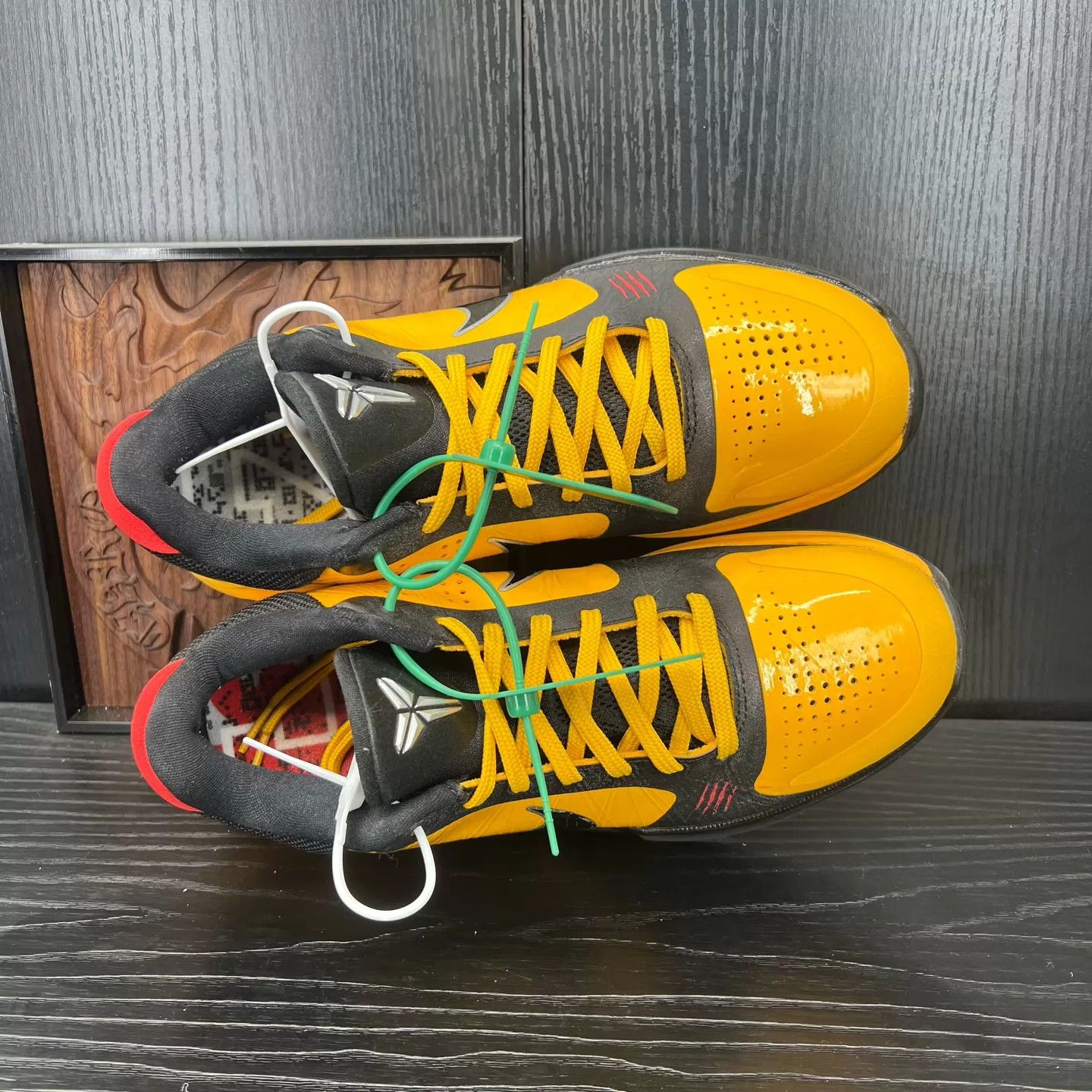 Nike Nike ZK5 Bruce Lee Black Yellow Size US 8 / EU 41 - 8 Thumbnail
