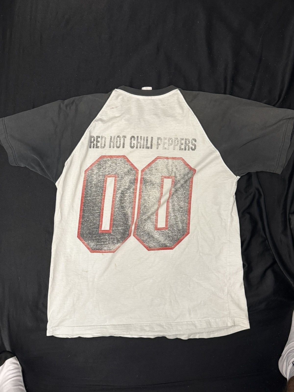 Band Tees × Vintage 90’s Red Hot Chili Peppers Tee Size US L / EU 52-54 / 3 - 2 Thumbnail