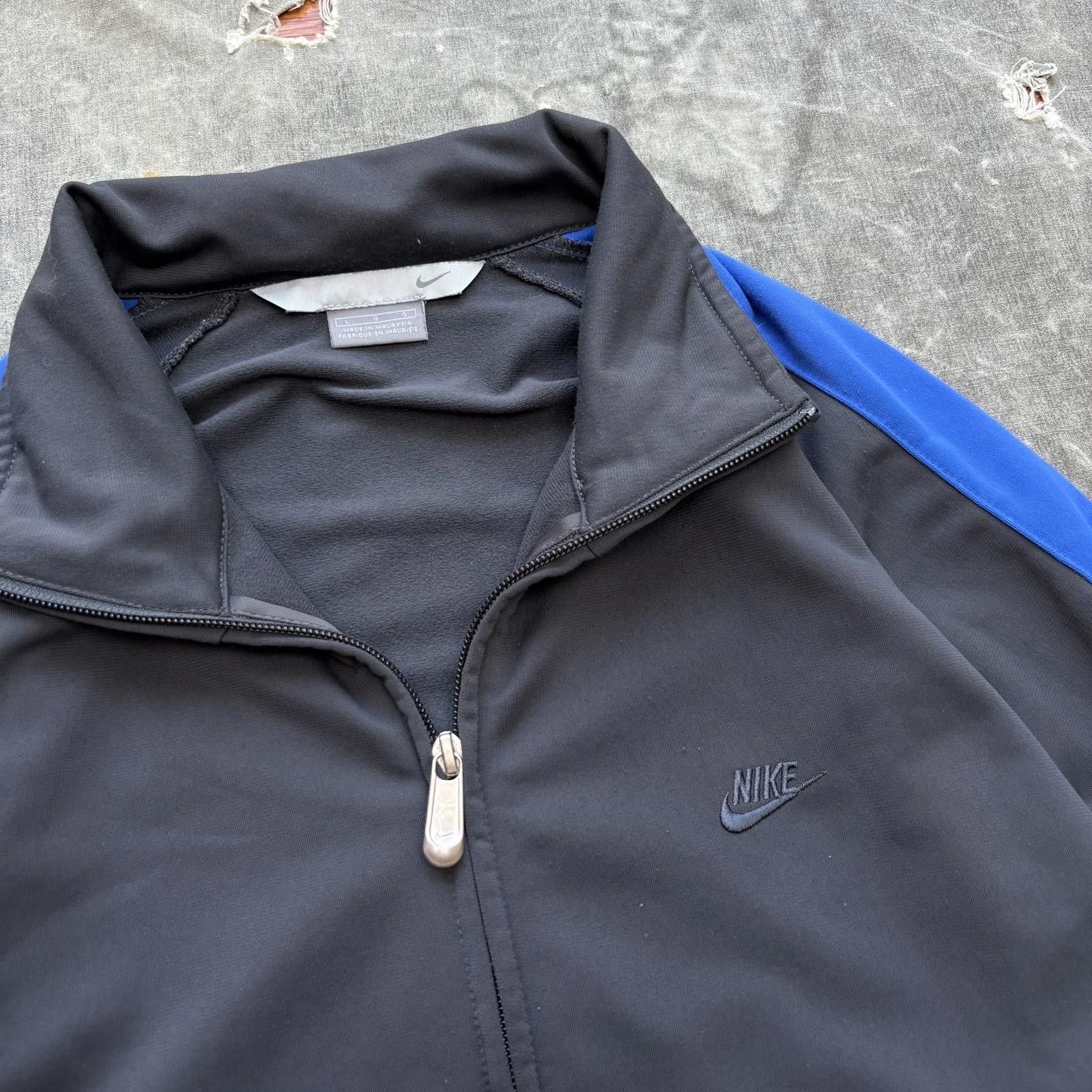 Nike Vintage Y2K Baggy Nike Sportswear Full Zip Track Jacket Size US L / EU 52-54 / 3 - 2 Thumbnail