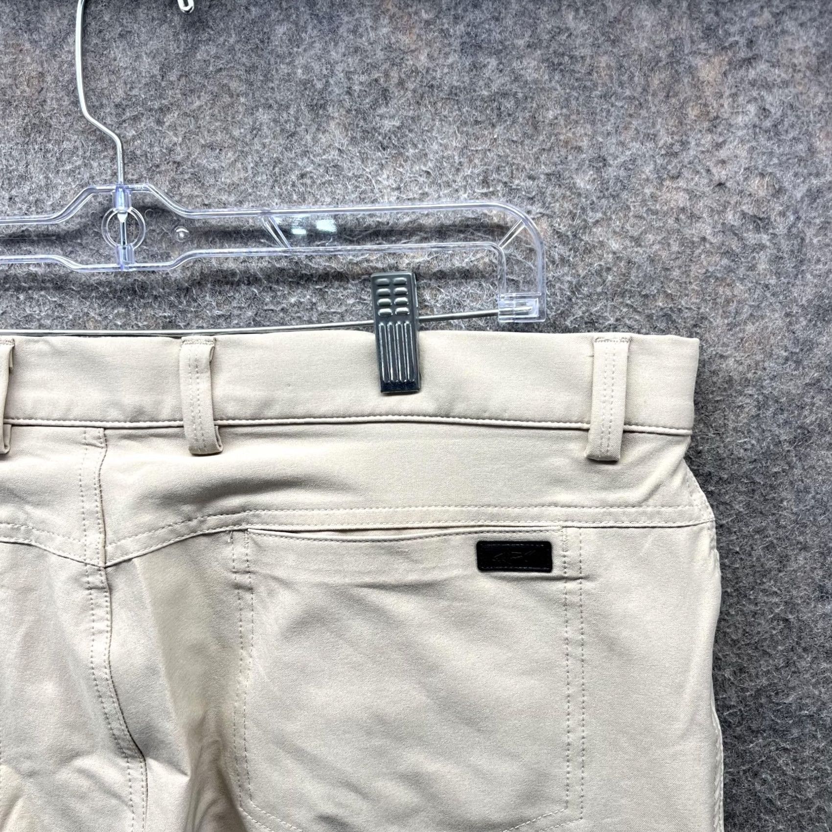 Vintage Greg Norman Pants Mens 38 Khaki 5 Pocket Stretch Golf Casual Lightweight Pants Mens 38 Khaki Beige Golf Casual Mens 38 Size US 38 / EU 54 - 3 Thumbnail