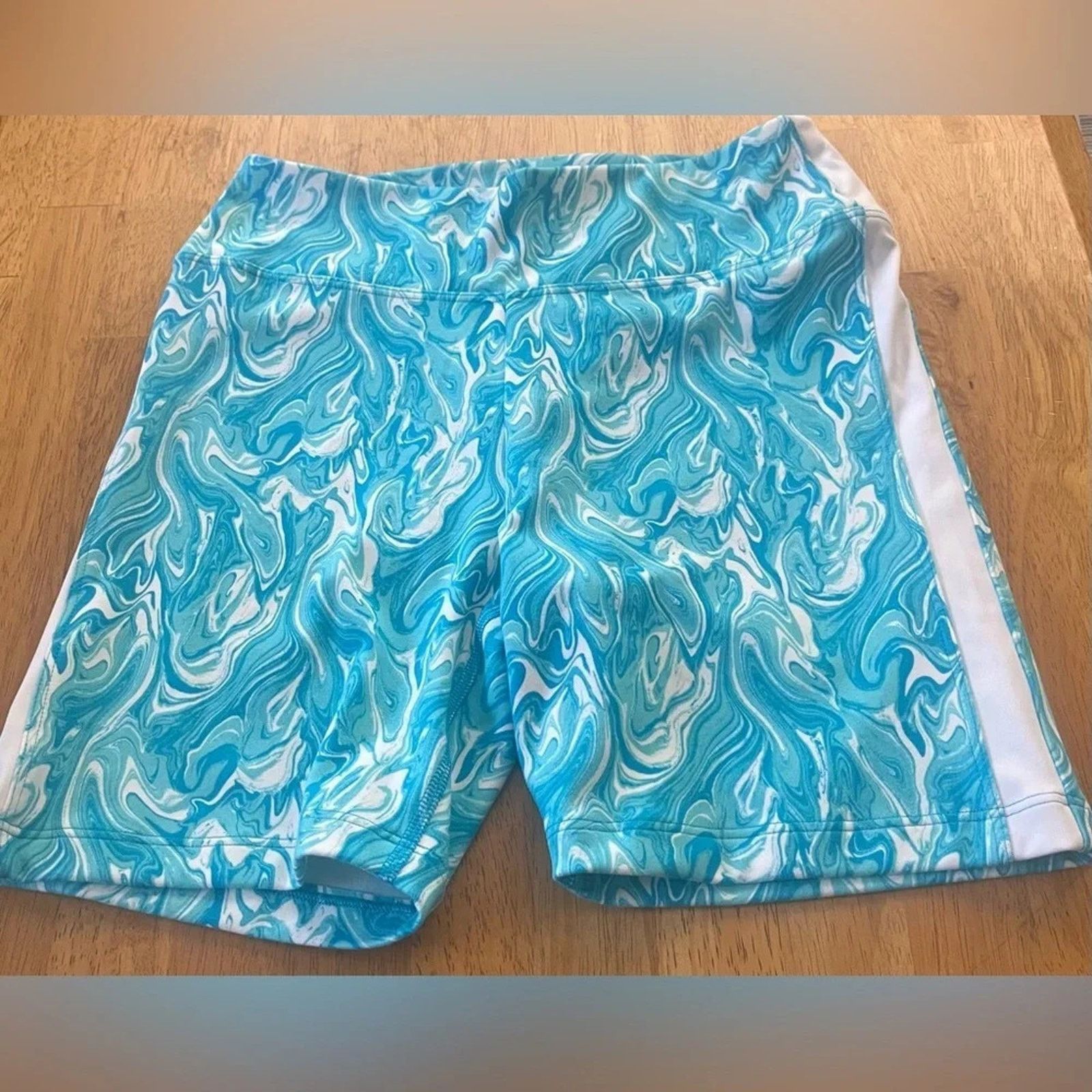 Victoria's Secret Victoria’s Secret Pink Active high waist bike shorts, size S Size 27" / US 4 / IT 40 - 1 Thumbnail