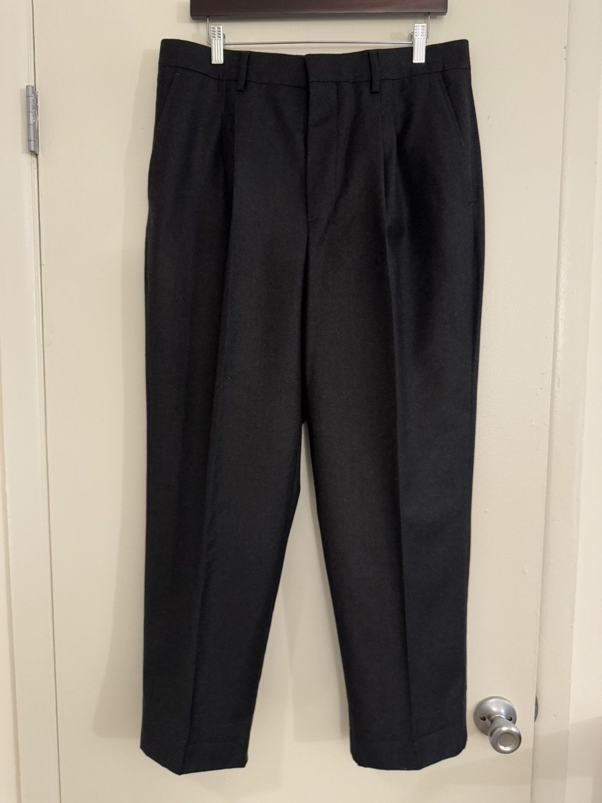 Carrot Fit Trousers