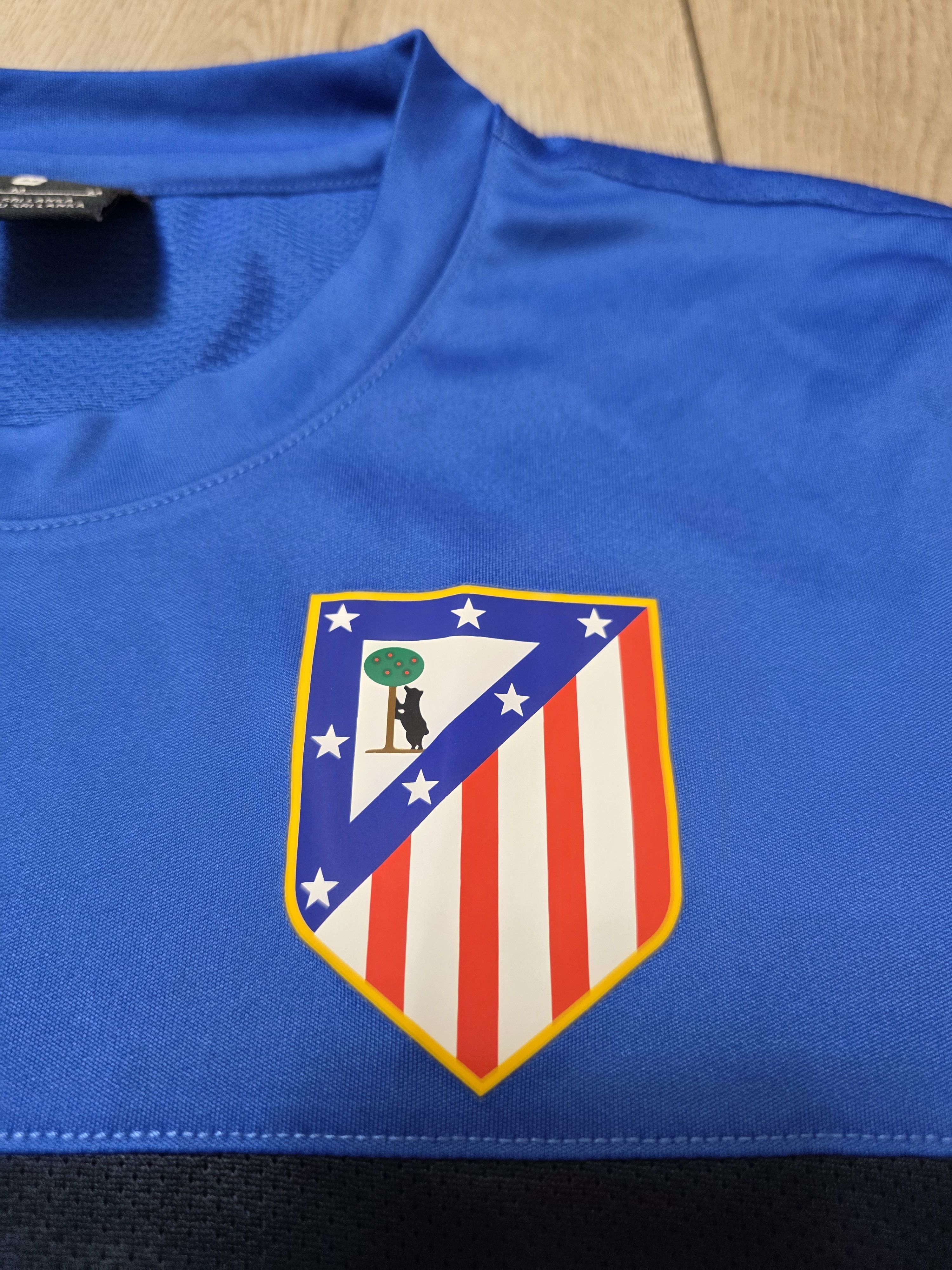 Nike ATLETICO MADRID TRAINING FOOTBALL JERSEY SOCCER SHIRT Size US M / EU 48-50 / 2 - 4 Thumbnail