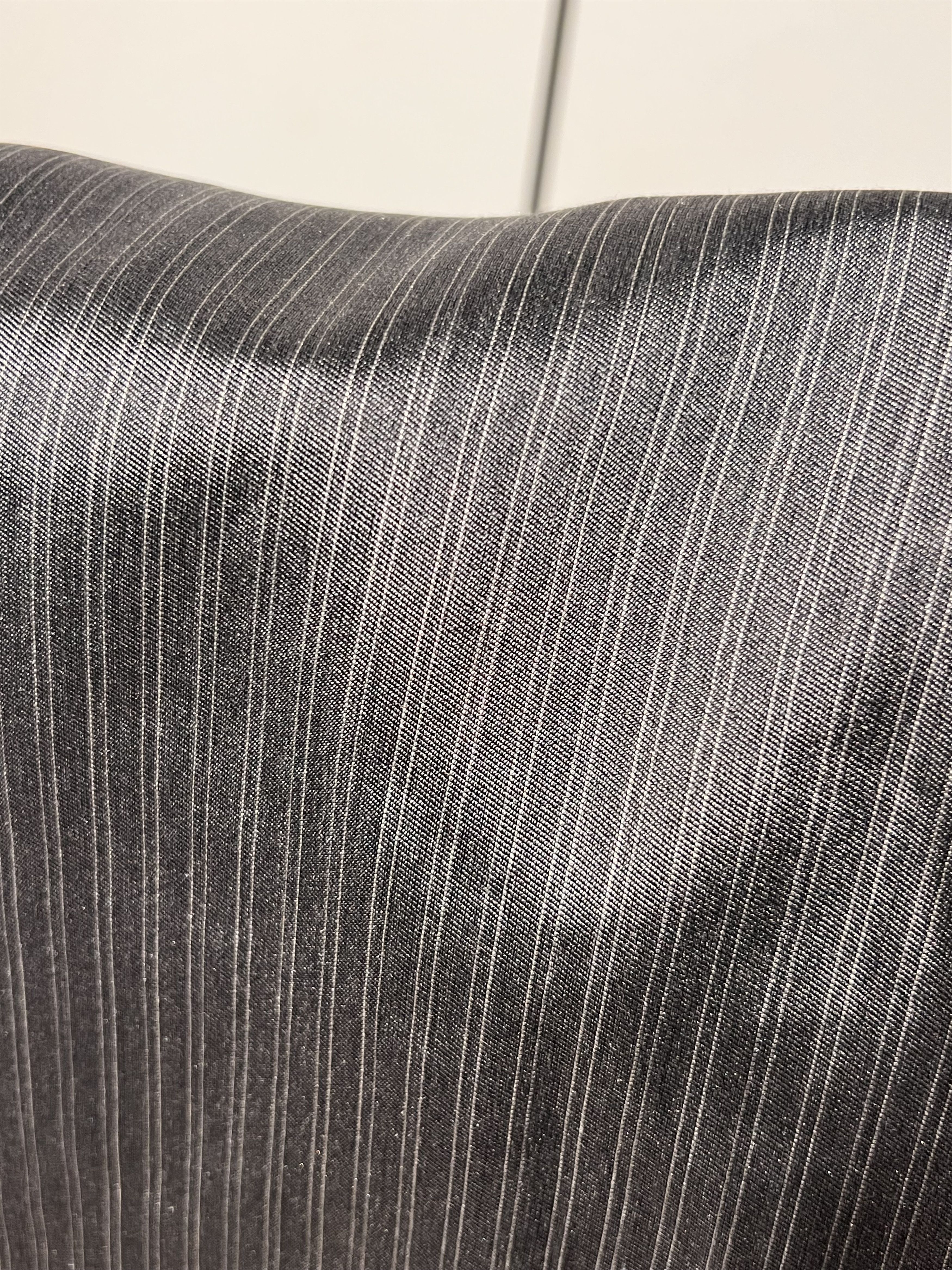 Giorgio Armani Vintage Giorgio Armani Silk Pinstripe Trousers Size 46S - 1 Thumbnail
