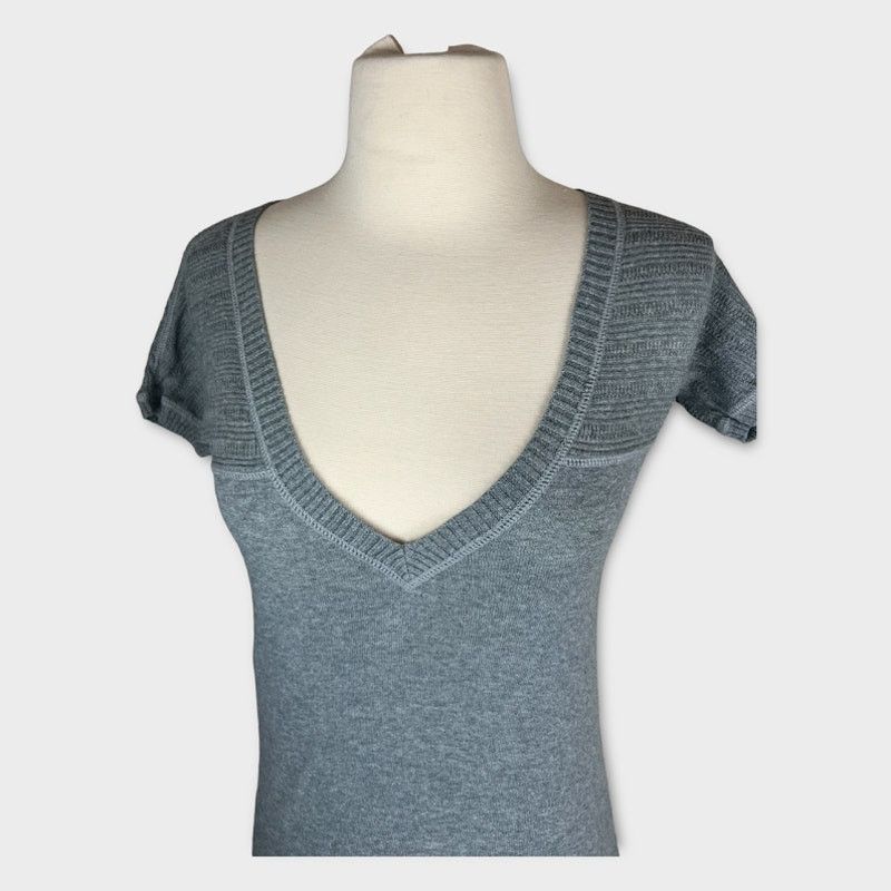 Target Basics Mossimo Supply Co Vintage V-Neck Knit Tee Small Size S / US 4 / IT 40 - 4 Thumbnail