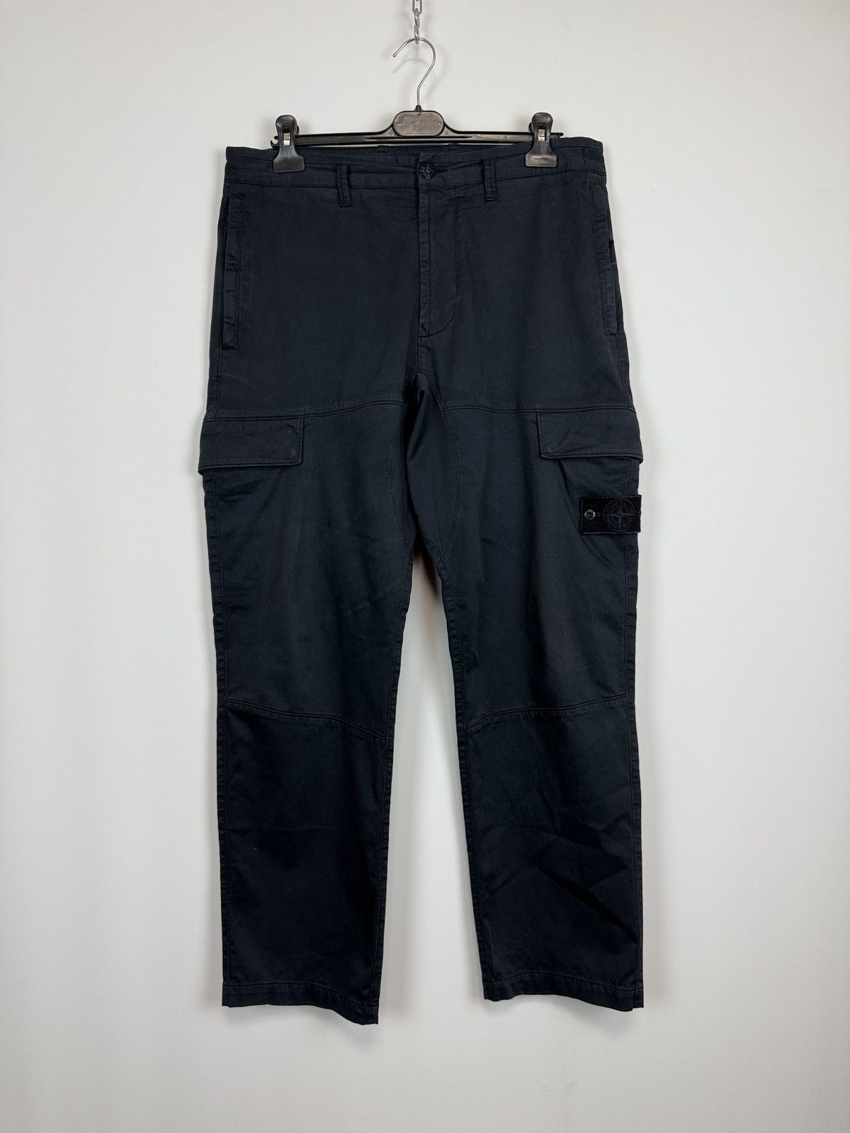 Stone Island Navy blue Stone Island cargo Ghost trousers Size US 33 - 1 Thumbnail