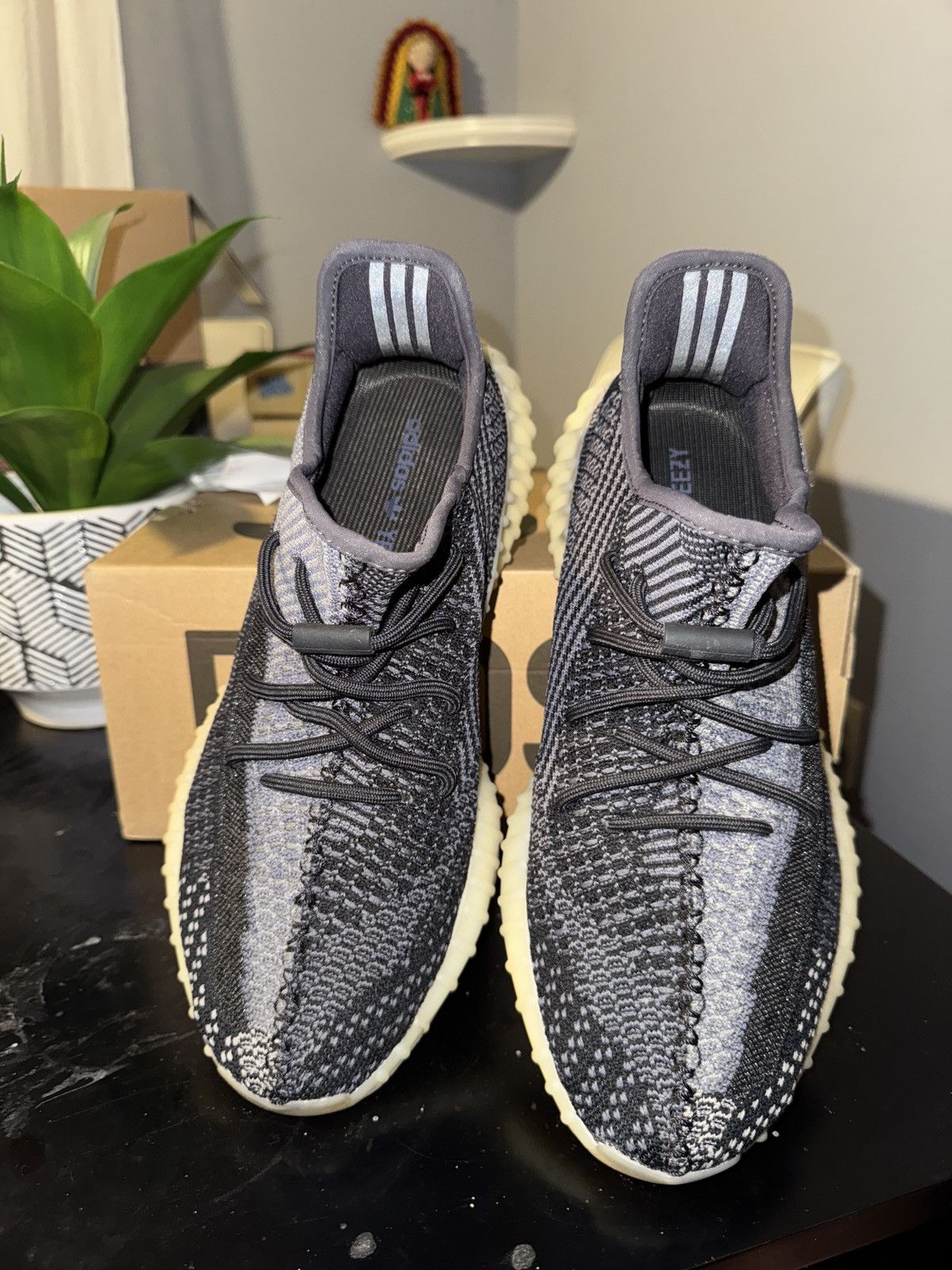 Adidas × Kanye West 350 carbon yeezy Size US 11 / EU 44 - 3 Thumbnail