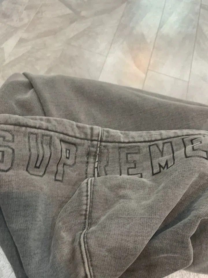 Supreme Supreme Vintage Gray Hoodie. Size US L / EU 52-54 / 3 - 8 Thumbnail